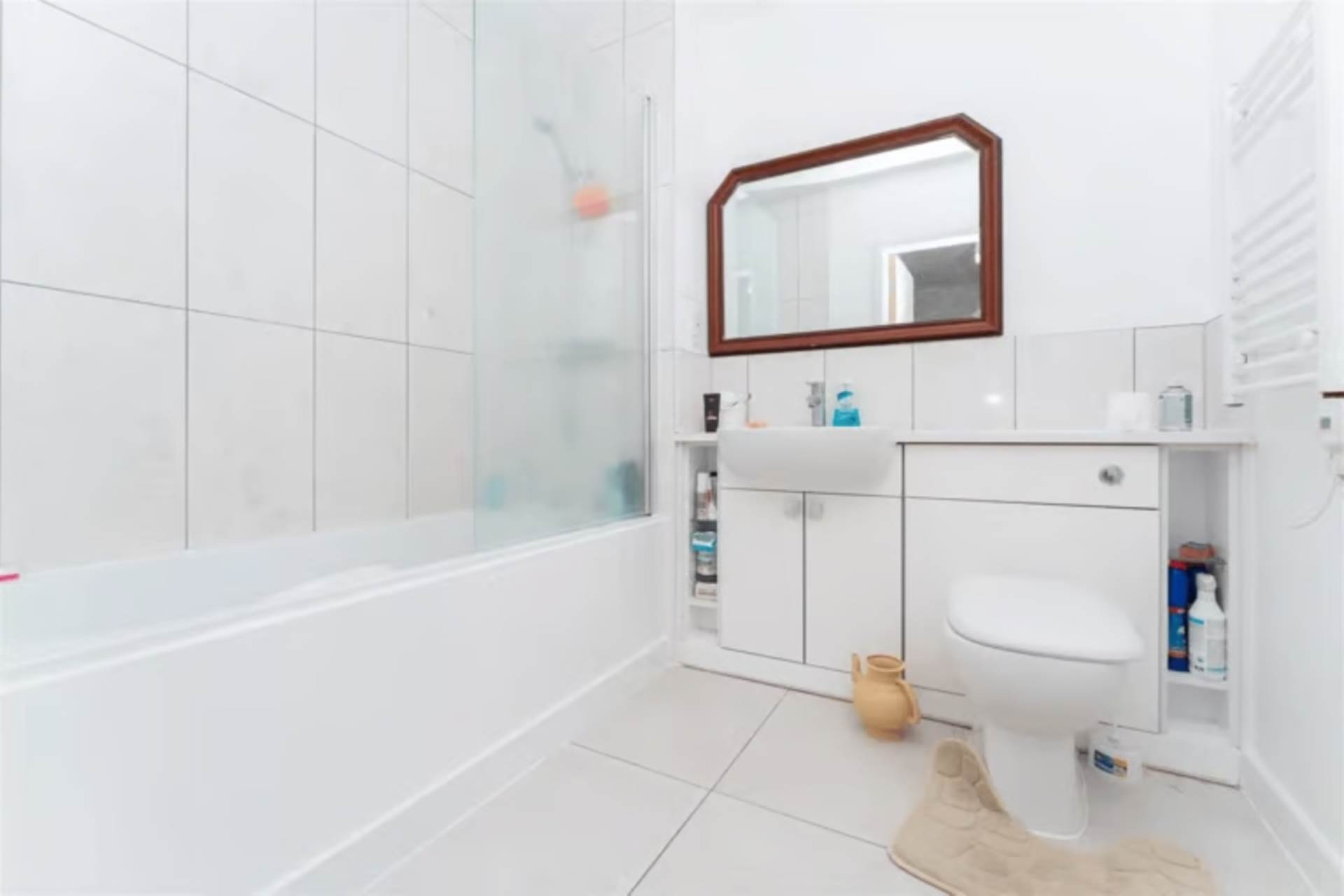Additional Property Image 3 bedroom Apartment for sale in Southall 8