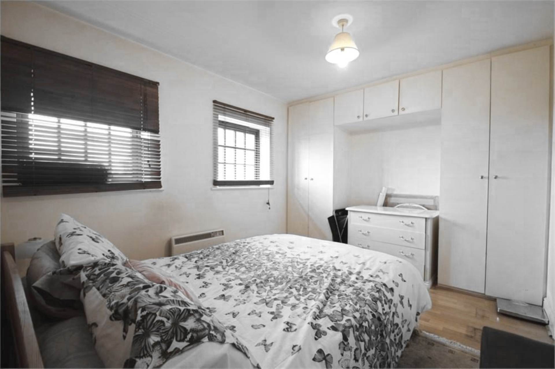 2 bedroom Apartment for sale in Southall
