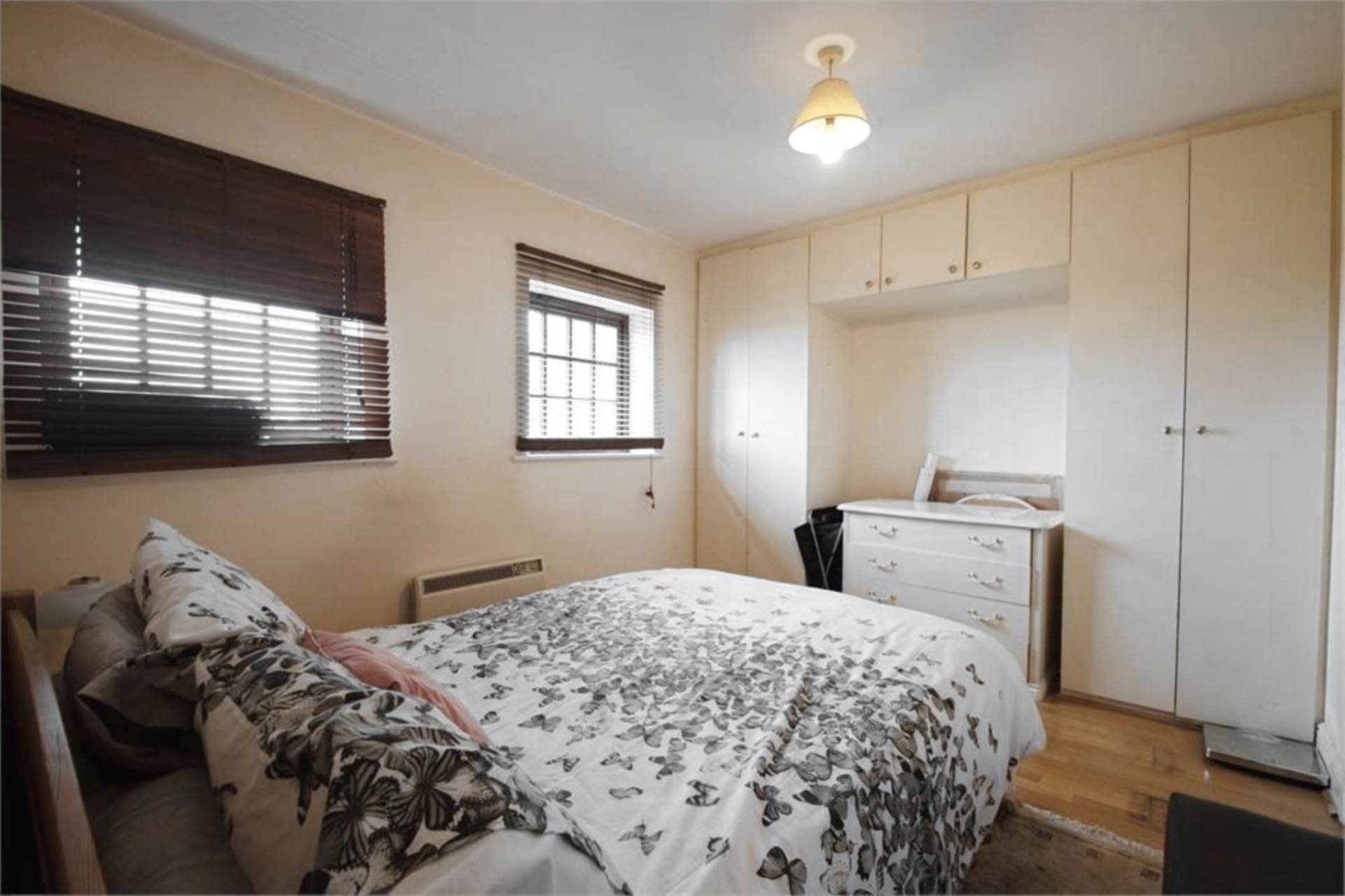 Additional Property Image 2 bedroom Apartment for sale in Southall 3