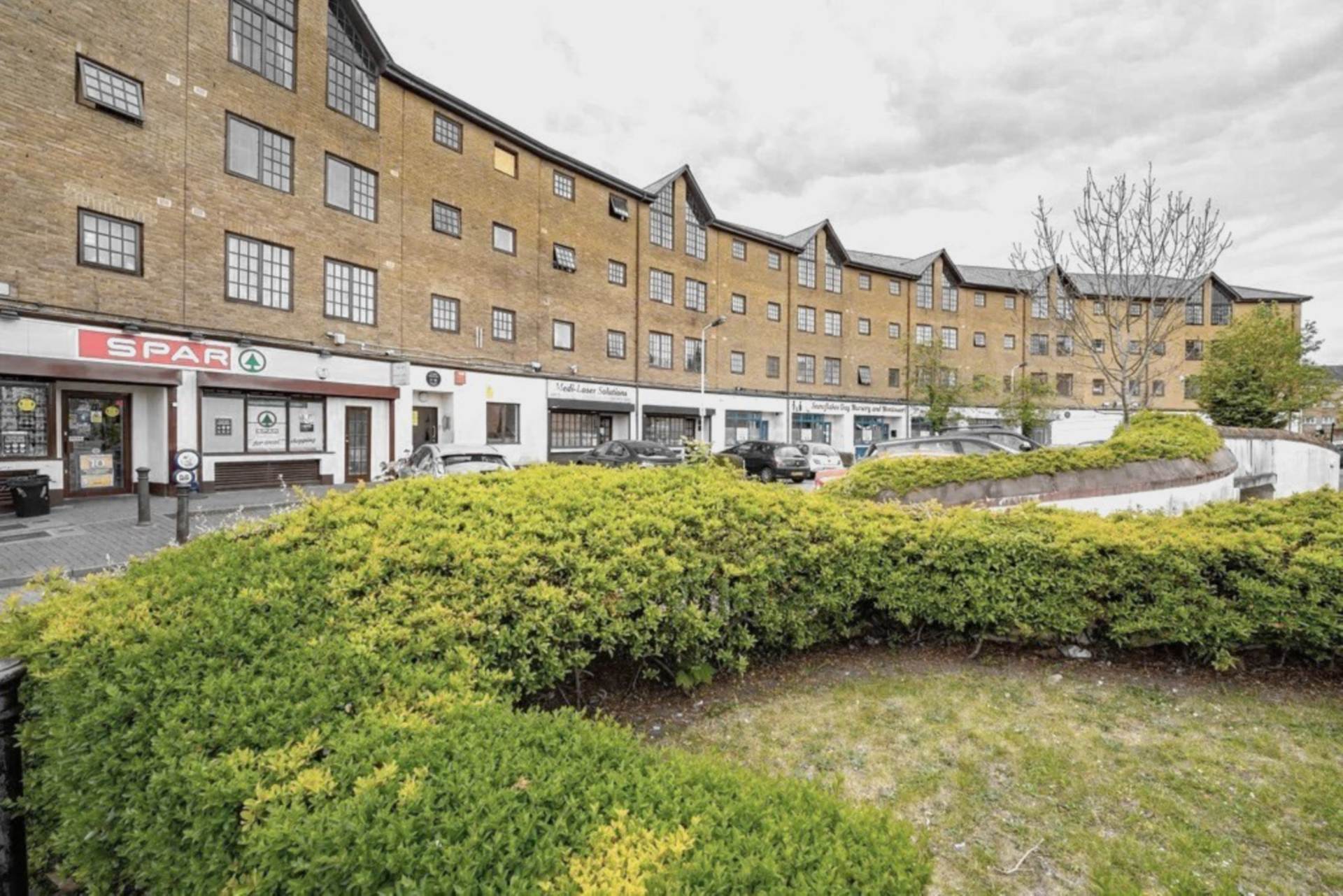 Additional Property Image 2 bedroom Apartment for sale in Southall 7