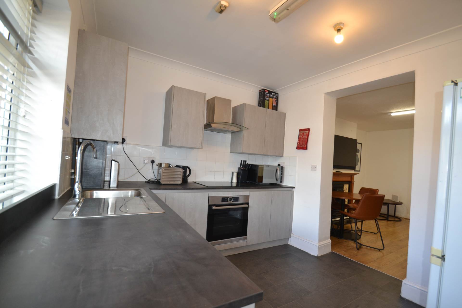 Additional Property Image 4 bedroom Semi Detached to rent in London 4