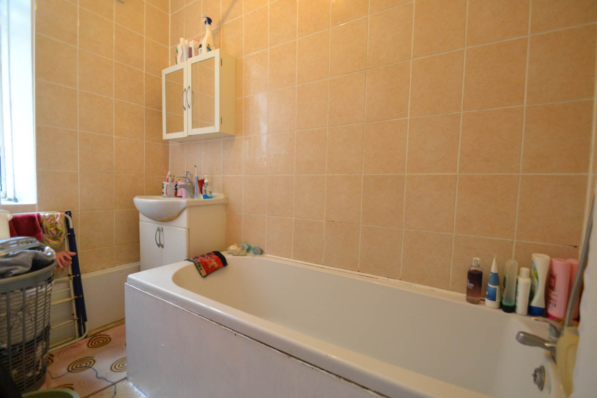 Additional Property Image 3 bedroom Apartment for sale in London 2