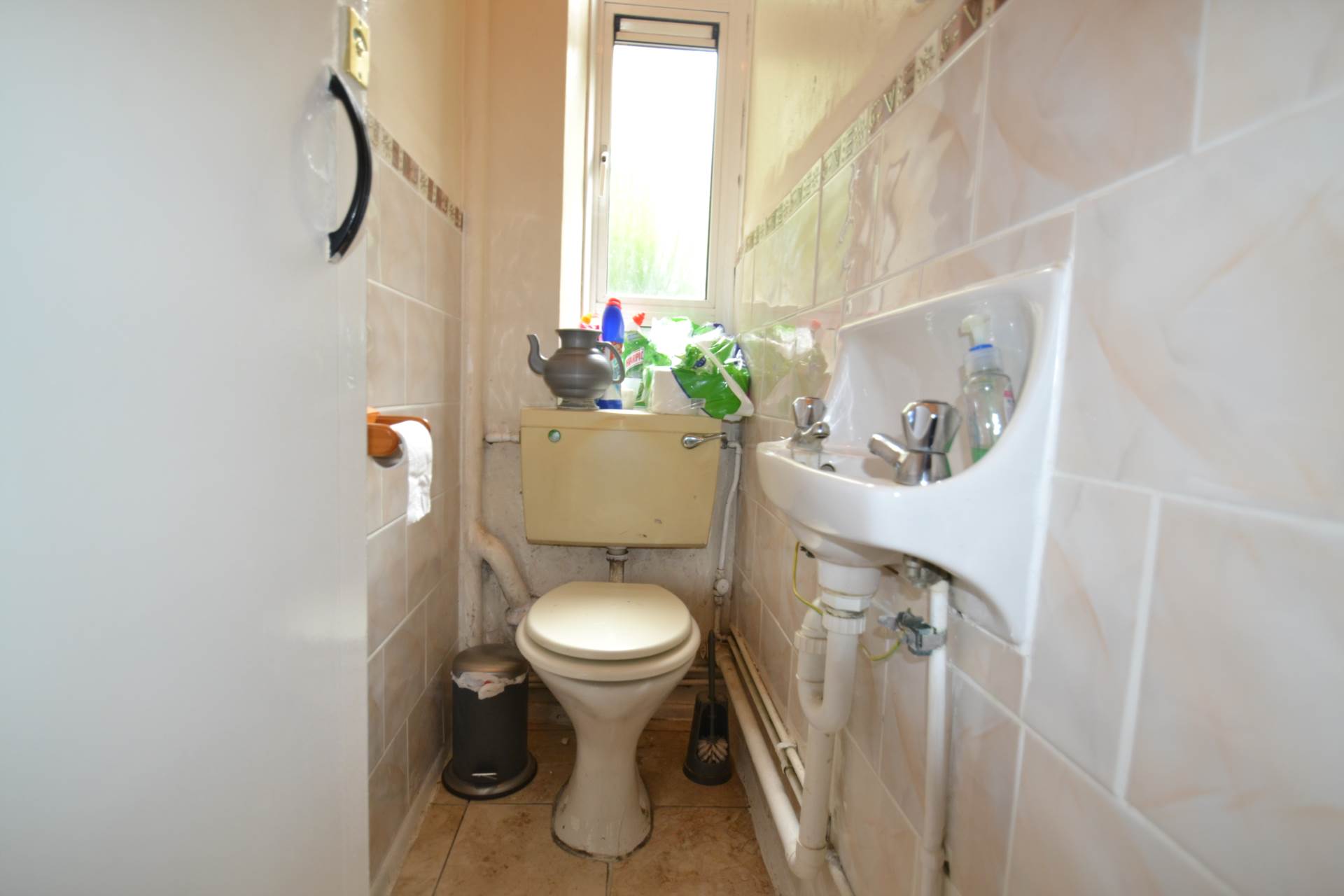 Additional Property Image 3 bedroom Apartment for sale in London 4