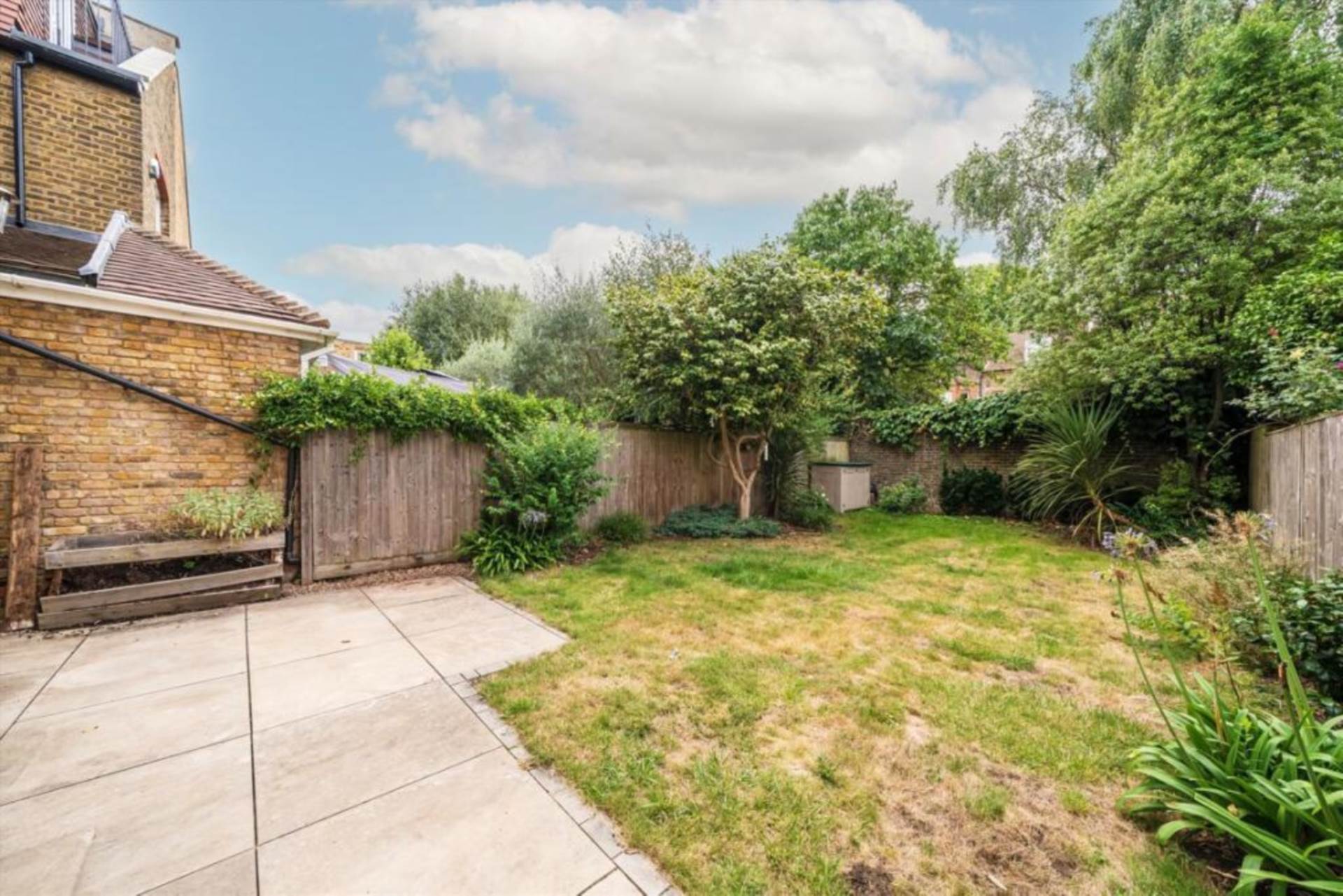 Additional Property Image 5 bedroom Semi Detached to rent in London 12