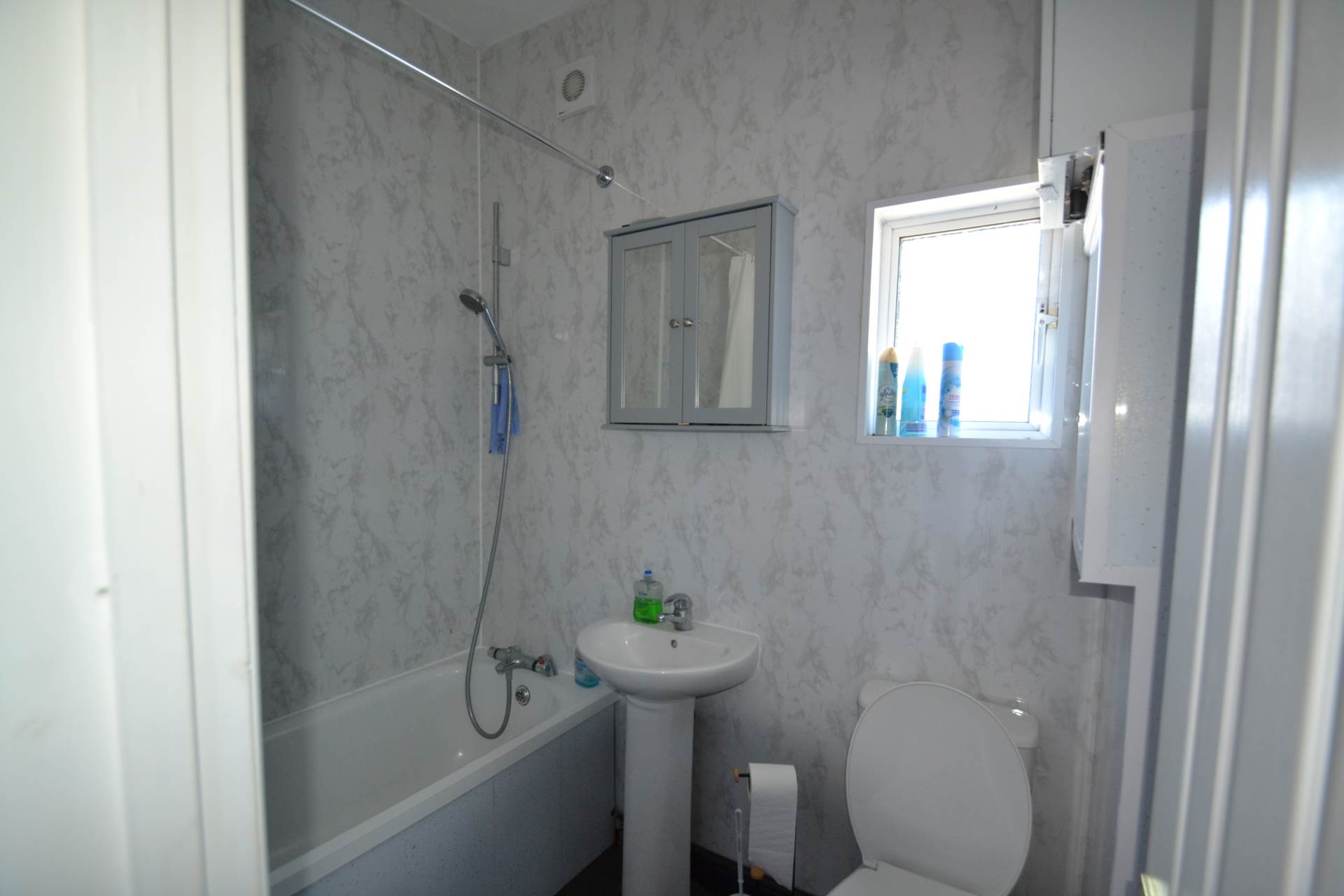 Additional Property Image 2 bedroom House to rent in Harrow 8