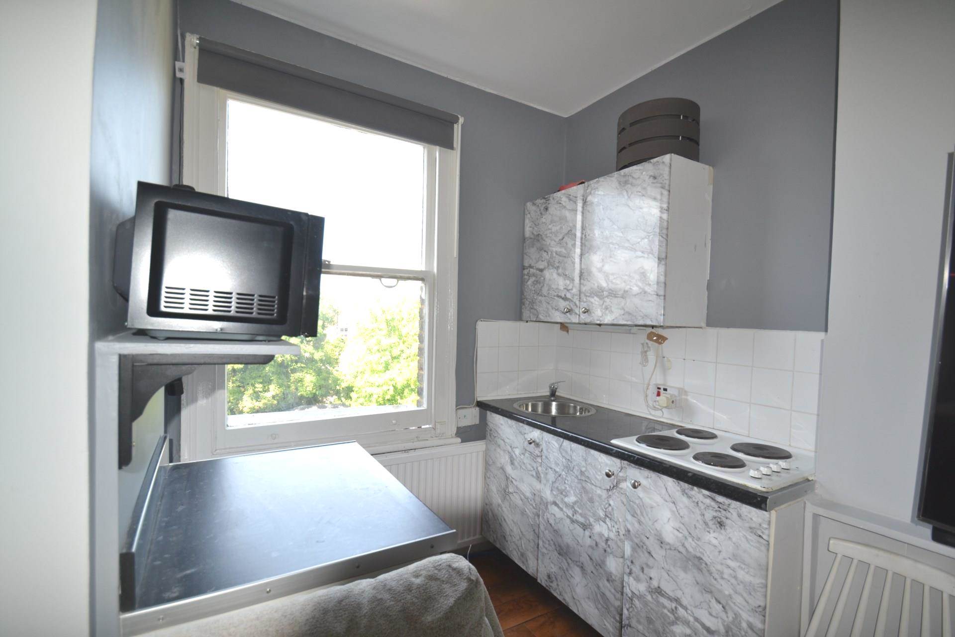 Additional Property Image 1 bedroom Studio to rent in London 7