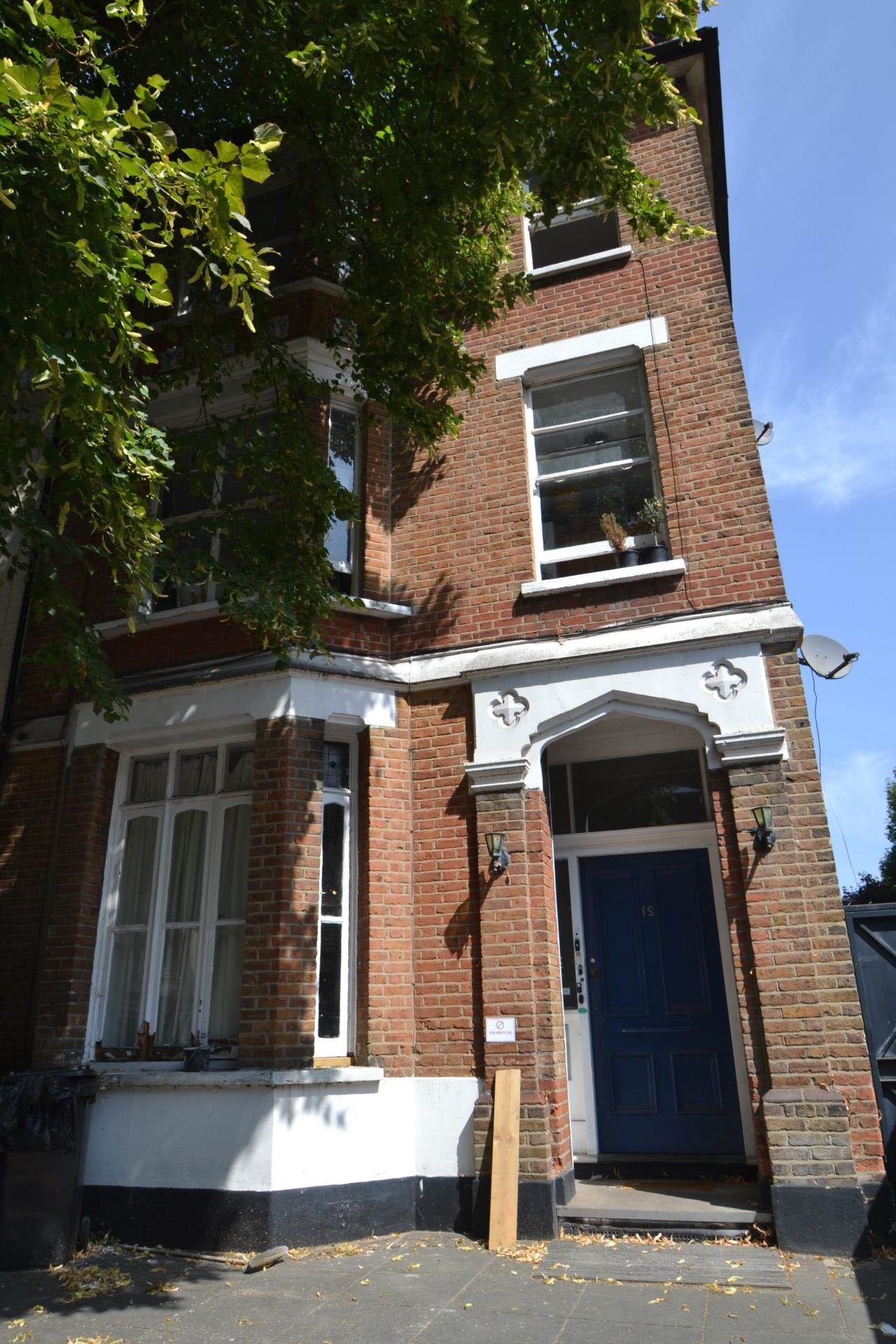 Additional Property Image 1 bedroom Studio to rent in London 16