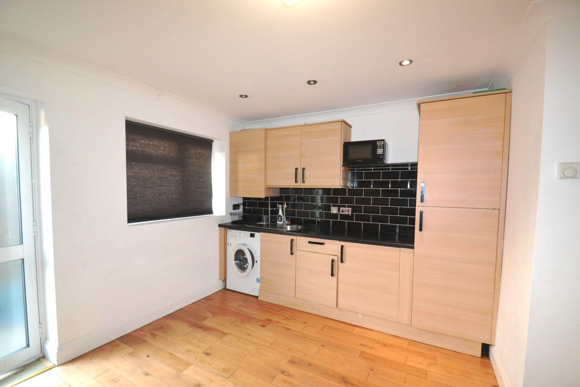 Additional Property Image 1 bedroom Studio to rent in Greenford 2