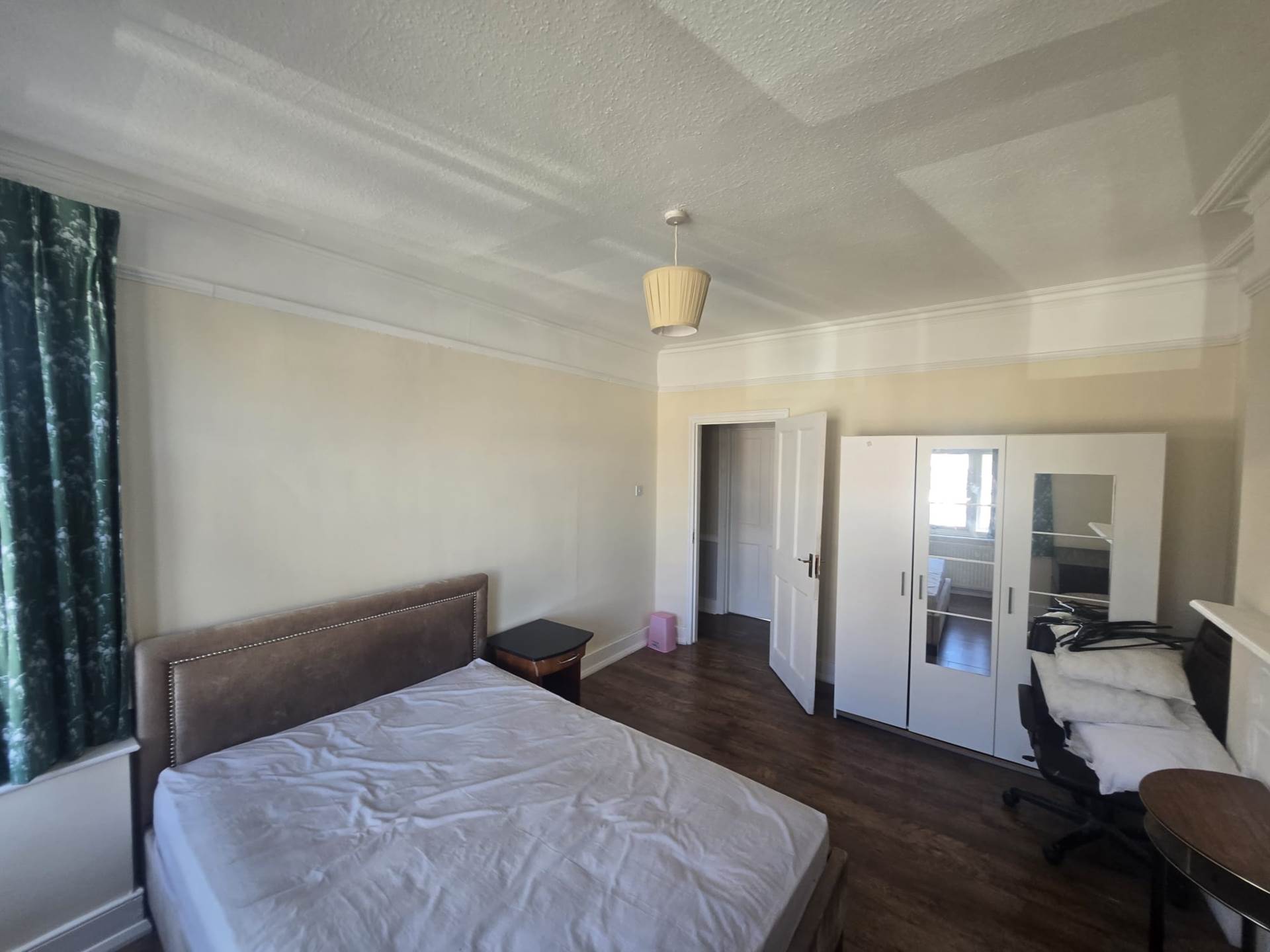 Additional Property Image 4 bedroom Terraced for sale in London 4