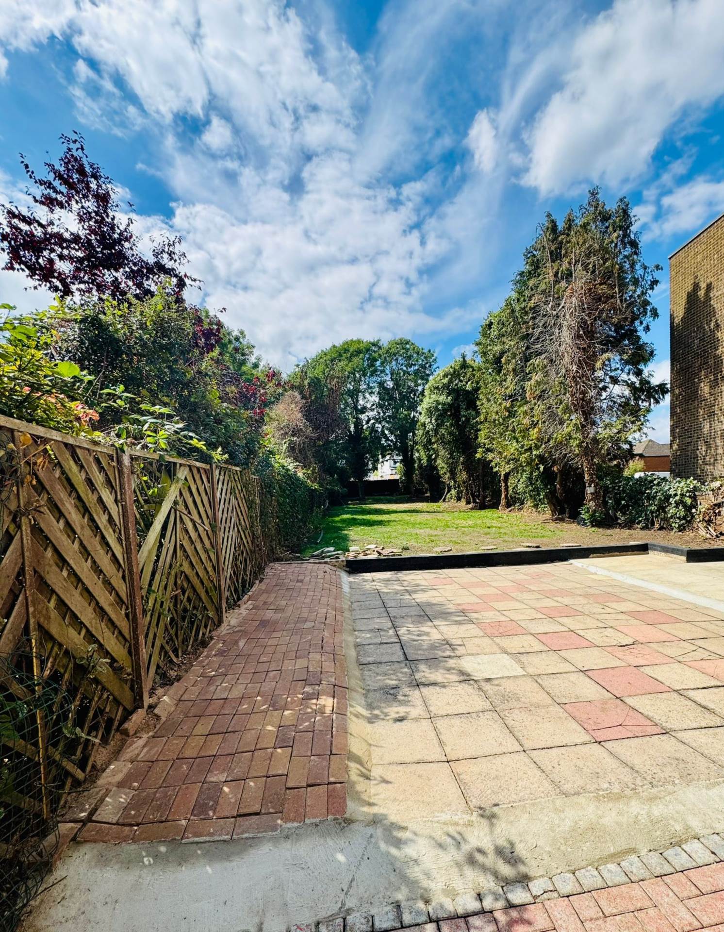 Additional Property Image 4 bedroom Detached to rent in Wembley 12