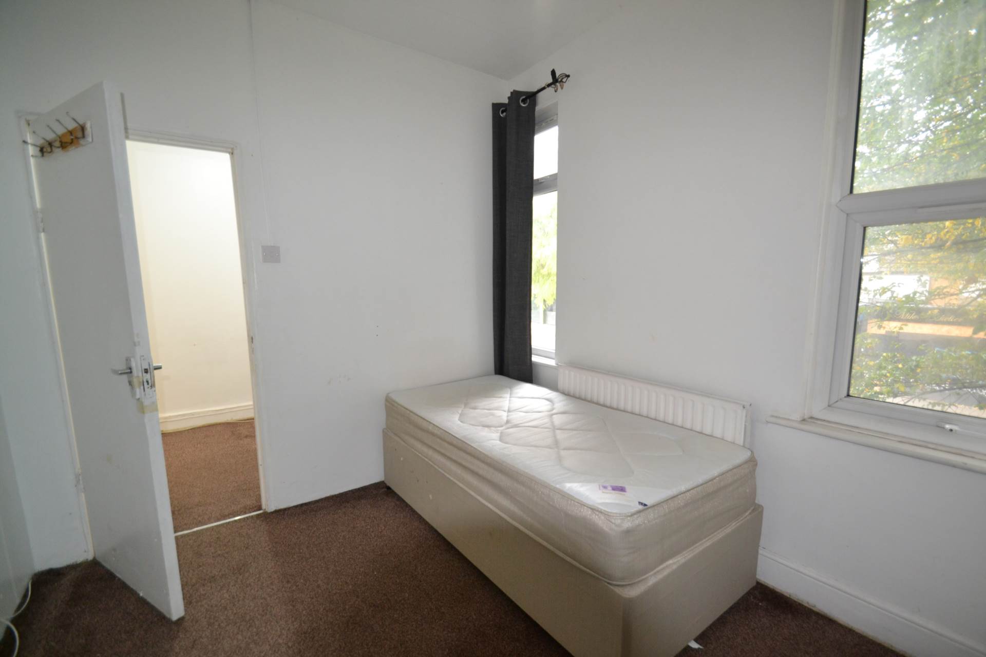 Additional Property Image 1 bedroom Studio to rent in London 2