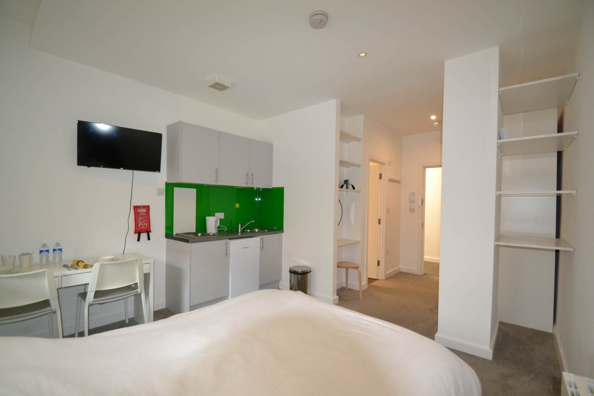 Additional Property Image 1 bedroom Studio to rent in Kingston Upon Thames 2
