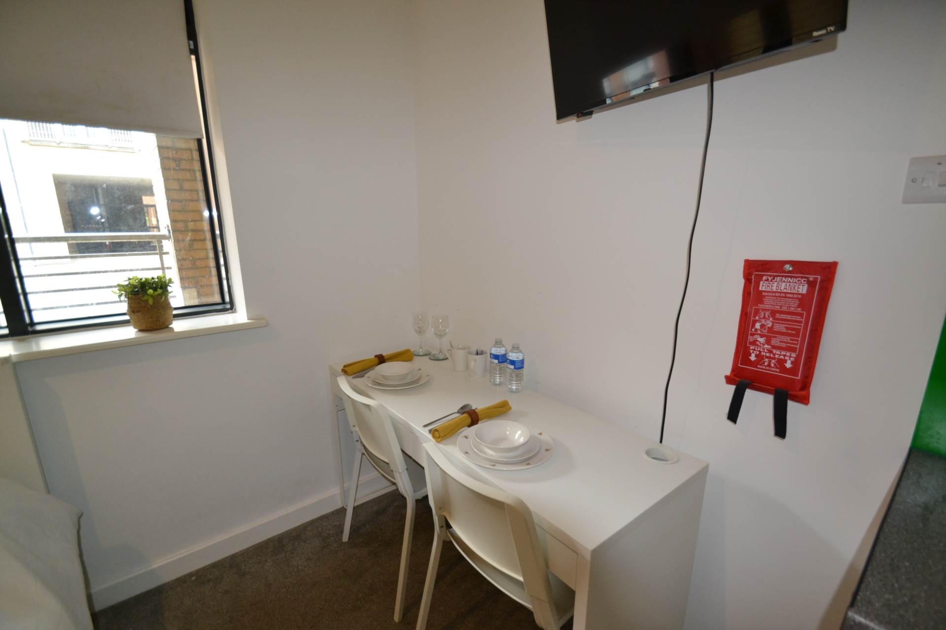Additional Property Image 1 bedroom Studio to rent in Kingston Upon Thames 4