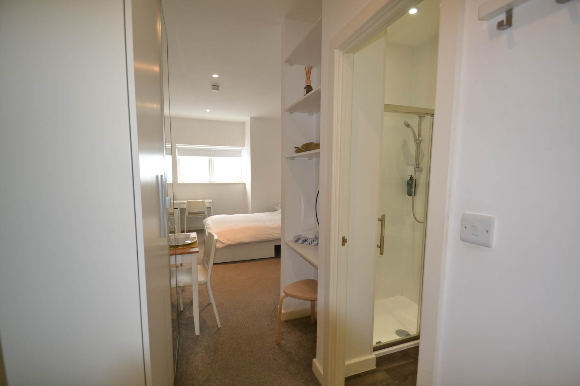 Additional Property Image 1 bedroom Studio to rent in Kingston Upon Thames 9