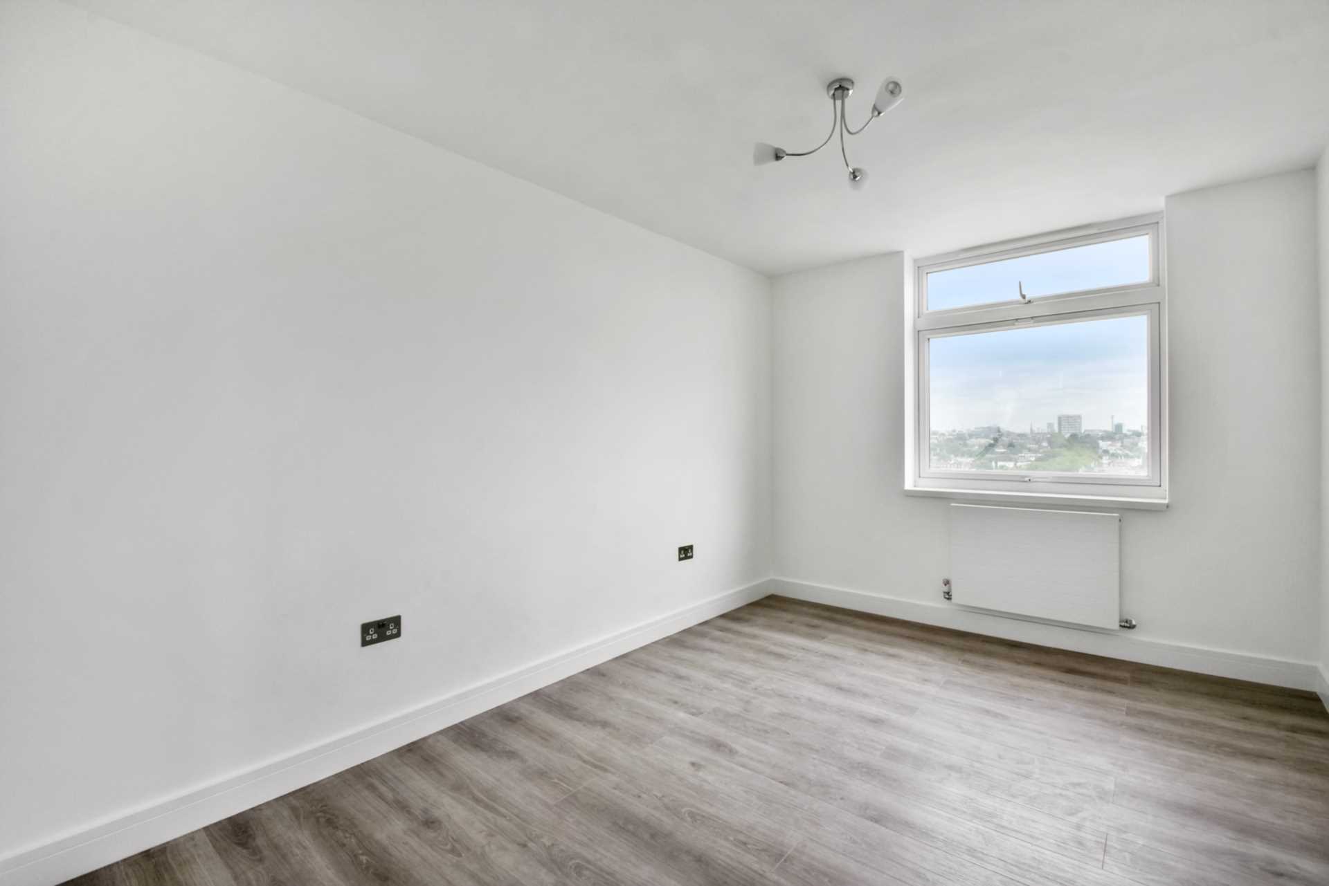 Additional Property Image 3 bedroom Apartment to rent in London 3