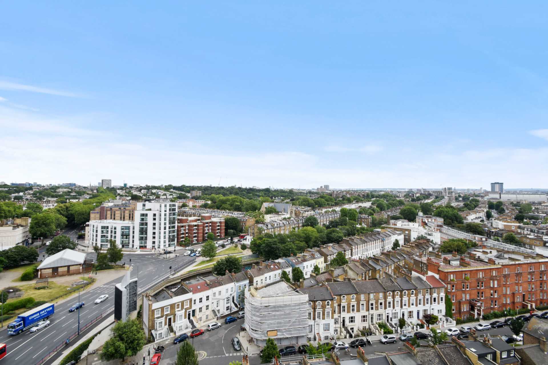 Additional Property Image 3 bedroom Apartment to rent in London 8