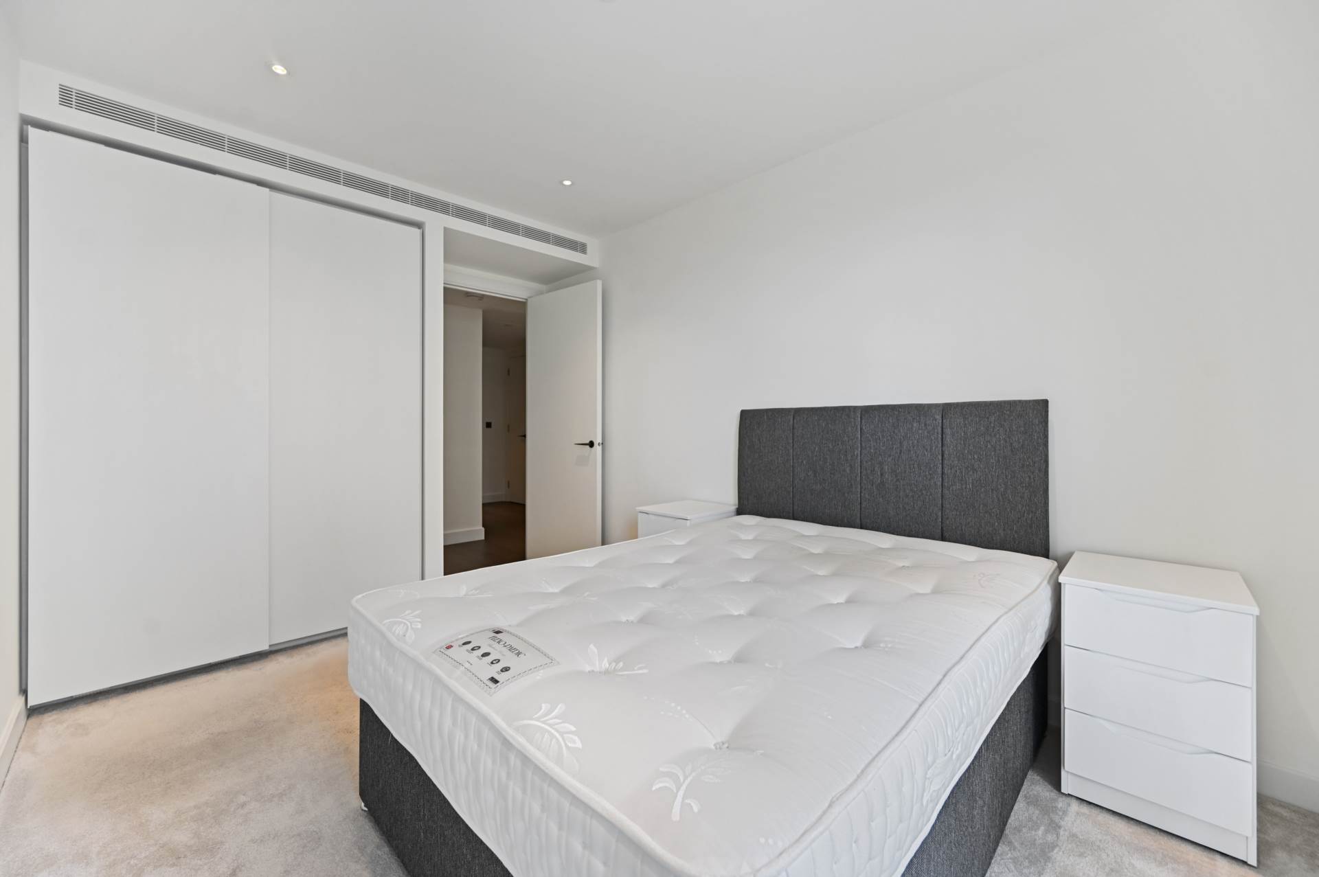 Additional Property Image 2 bedroom Apartment to rent in London 4