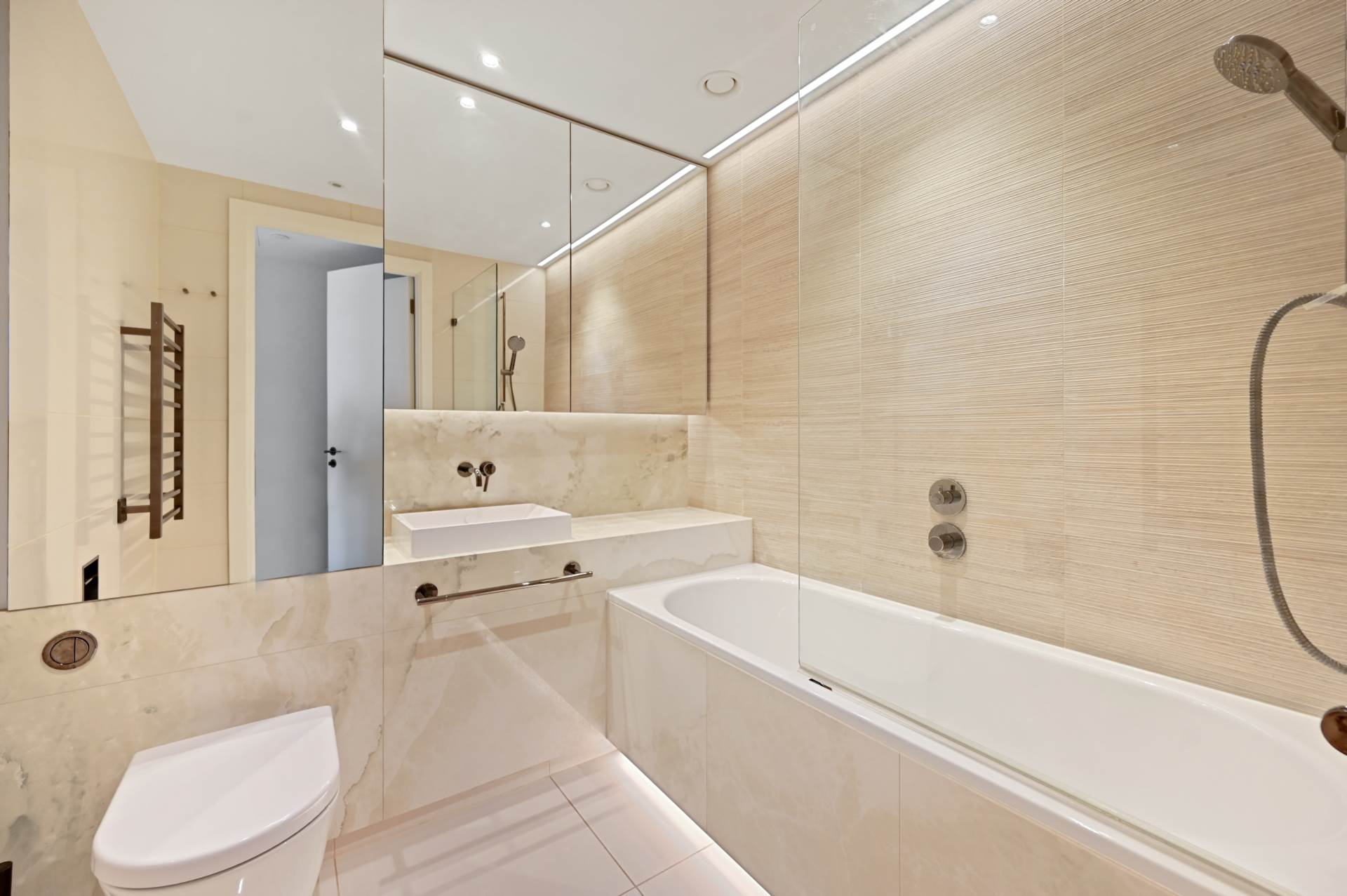 Additional Property Image 2 bedroom Apartment to rent in London 13