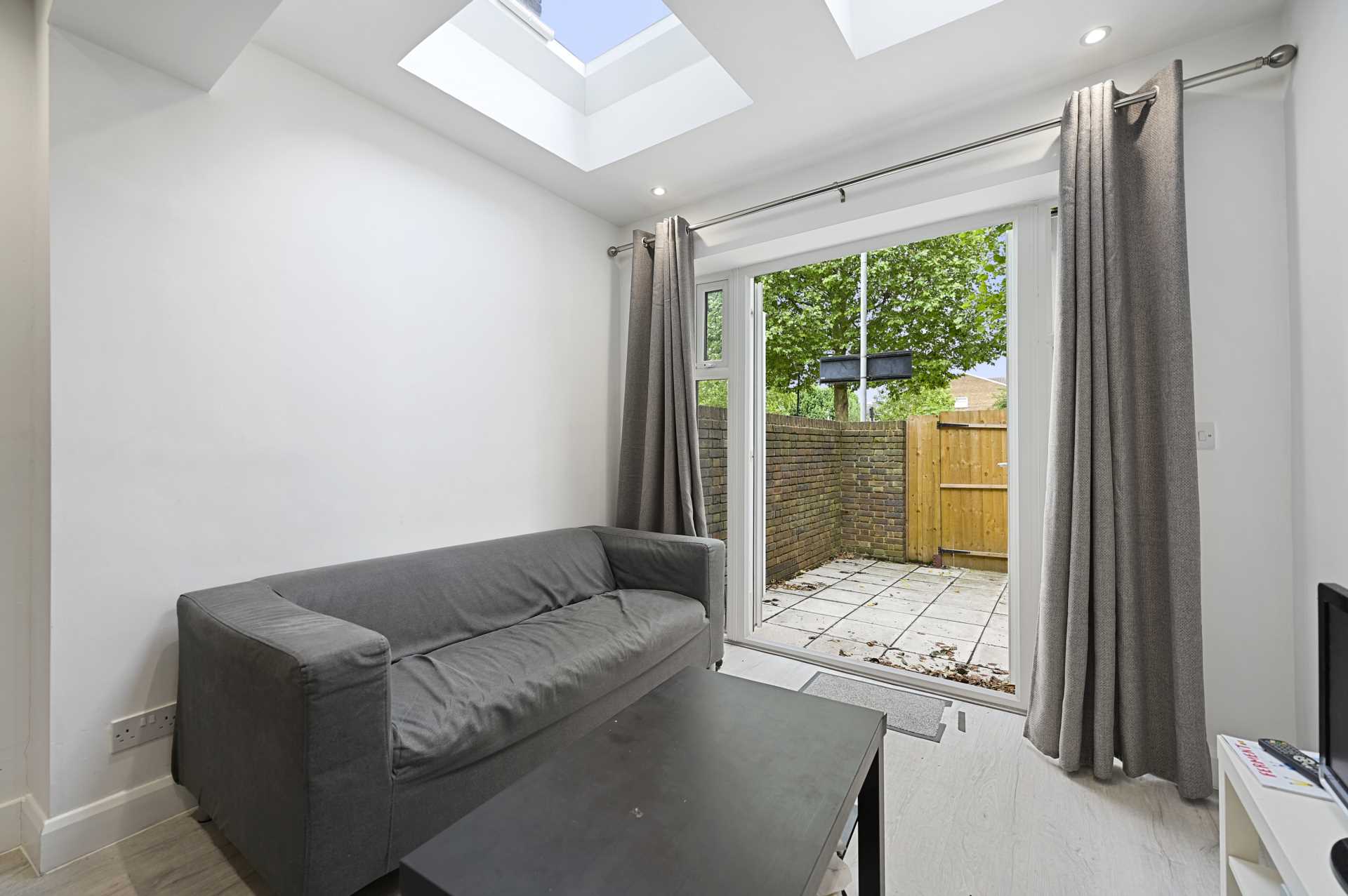 Additional Property Image 4 bedroom House to rent in London 3