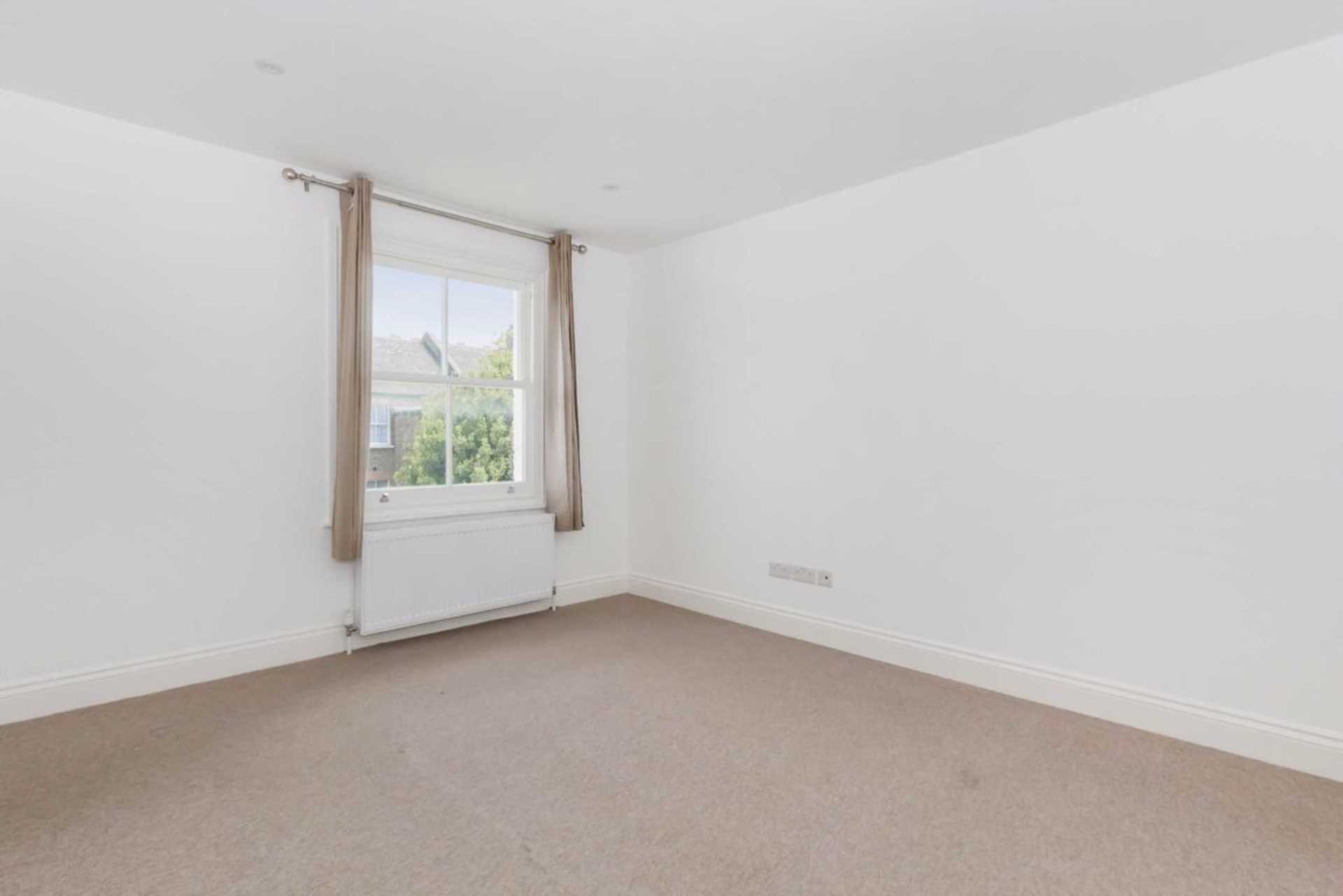 Additional Property Image 2 bedroom Flat to rent in London 3