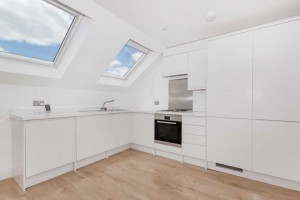 2 bedroom Flat to rent in London