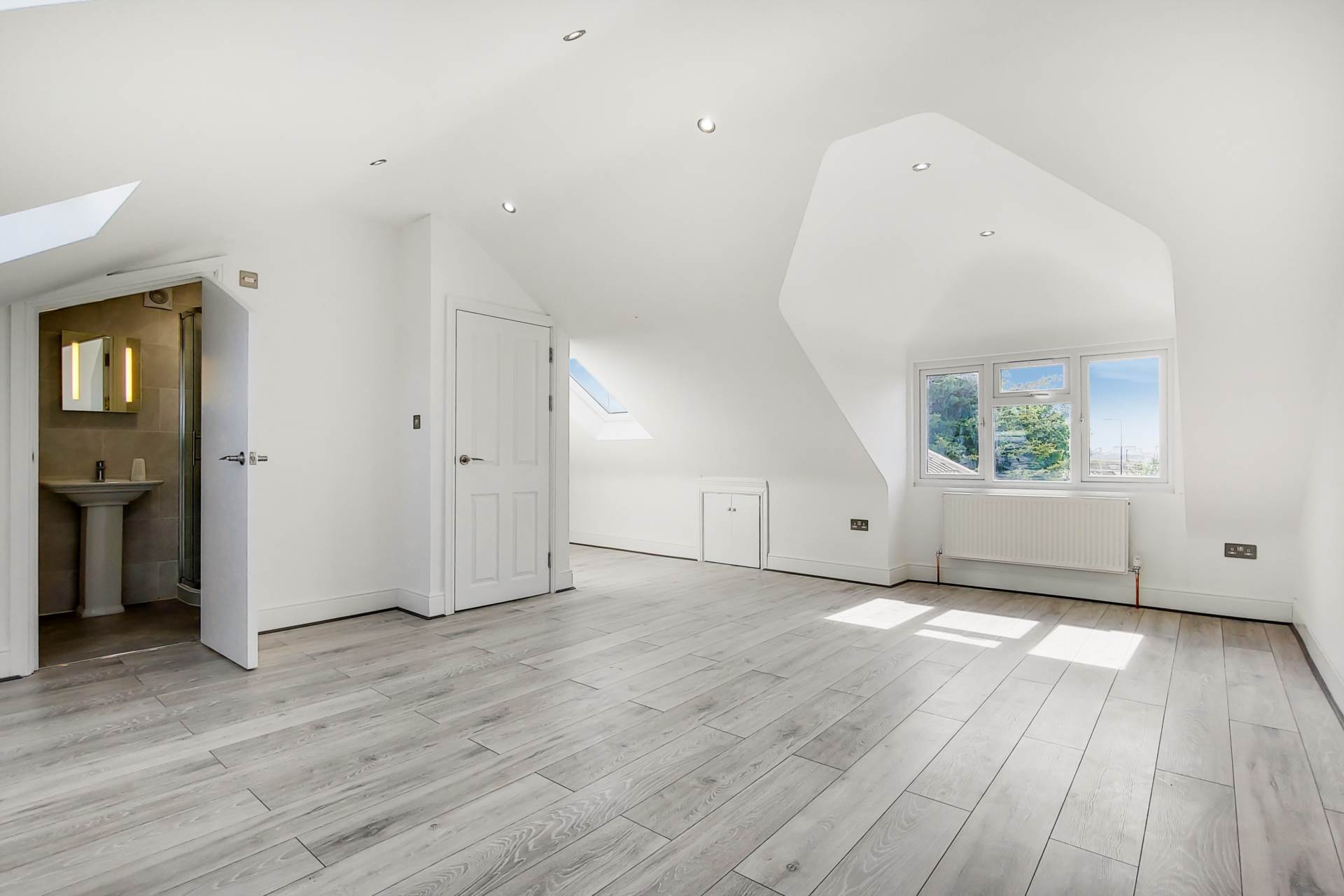 Additional Property Image 3 bedroom Flat to rent in London 4