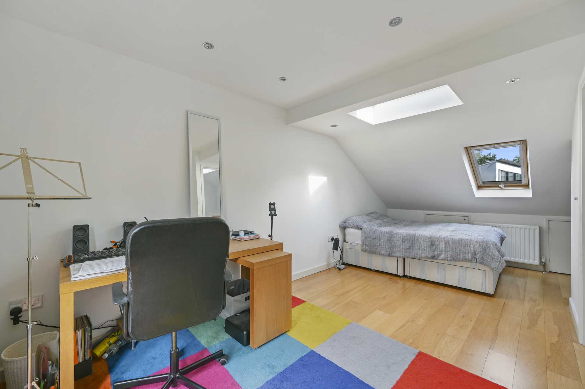 Additional Property Image 4 bedroom Terraced to rent in London 8