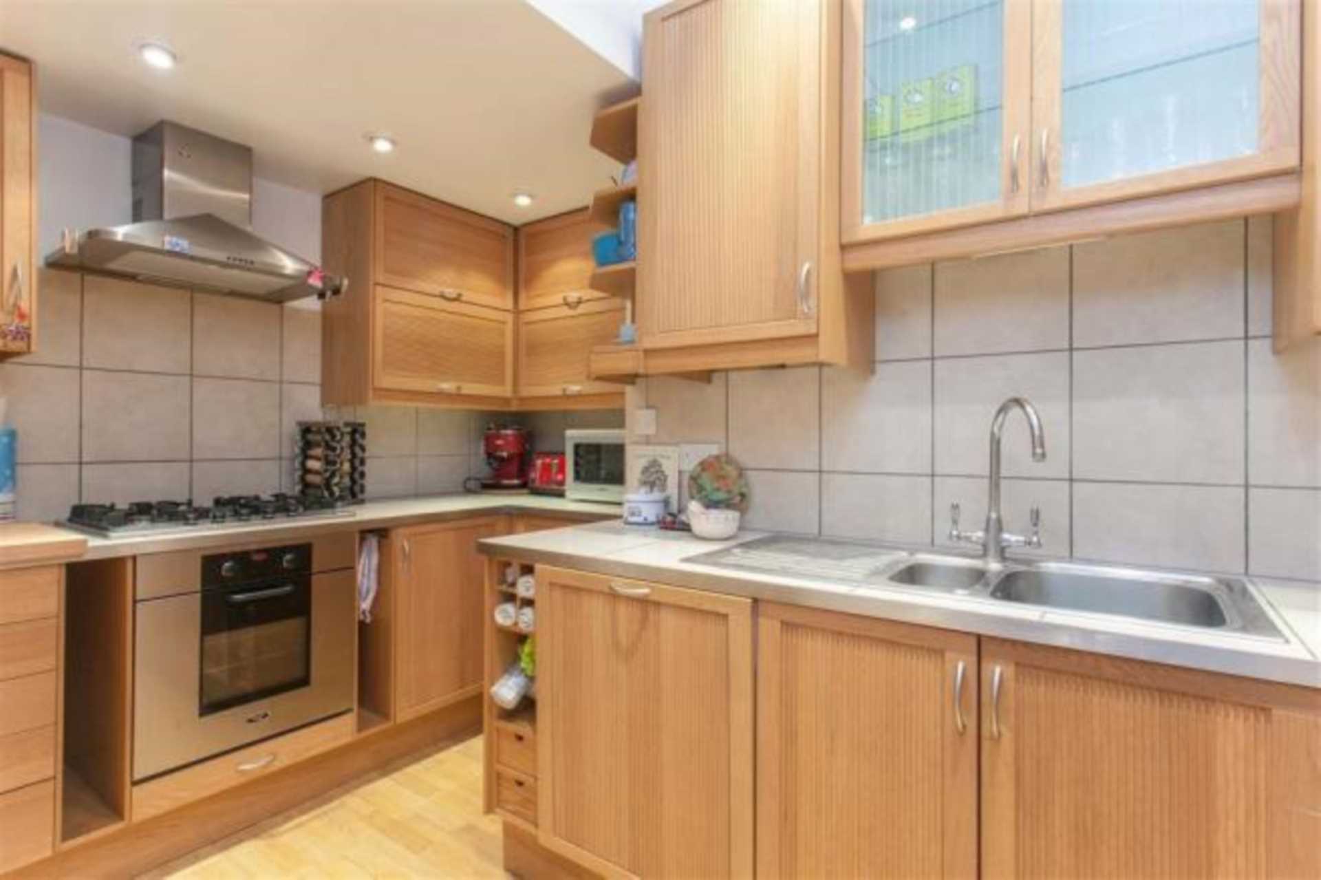 Additional Property Image 1 bedroom Flat to rent in London 3