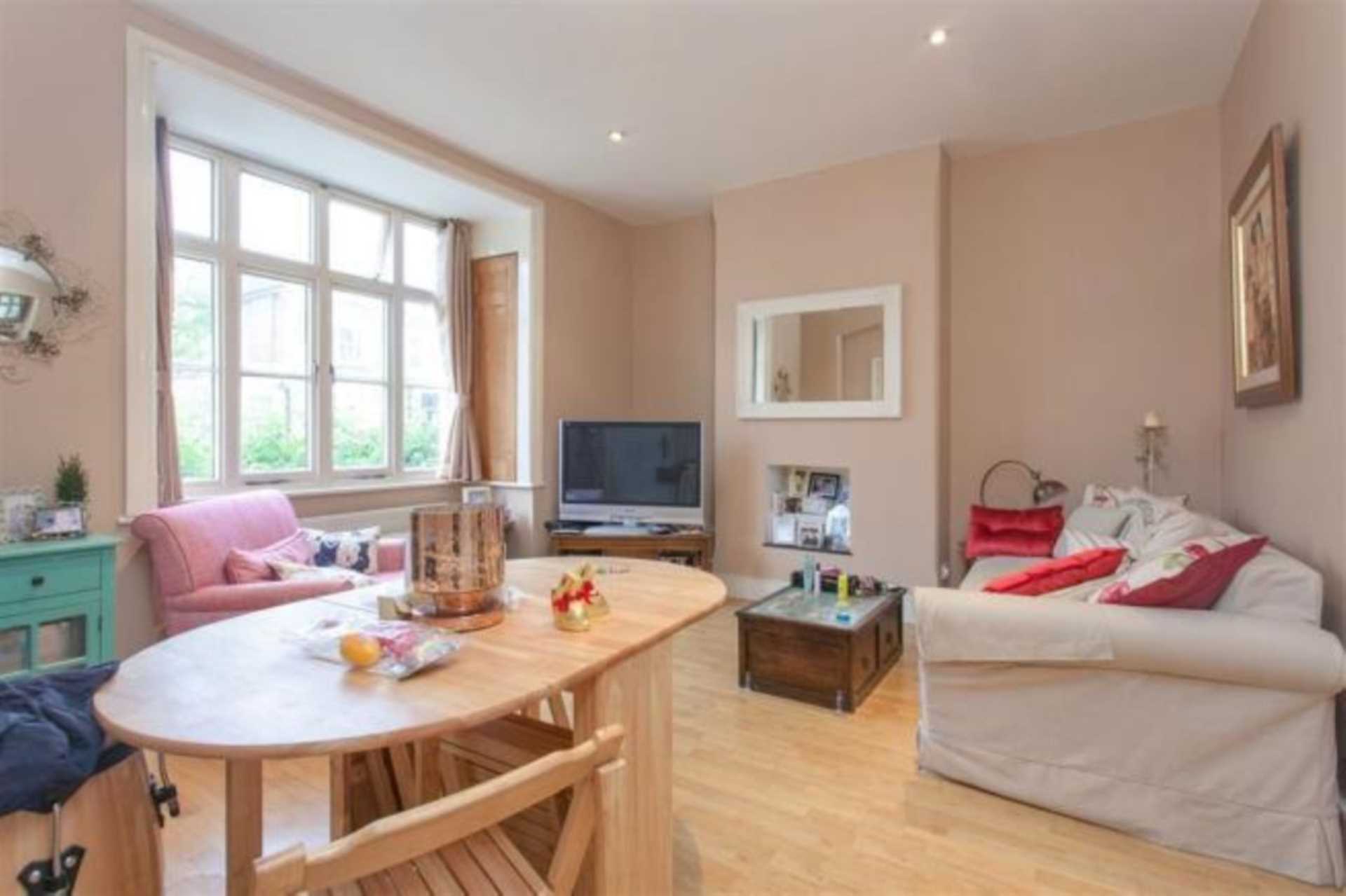 Additional Property Image 1 bedroom Flat to rent in London 7