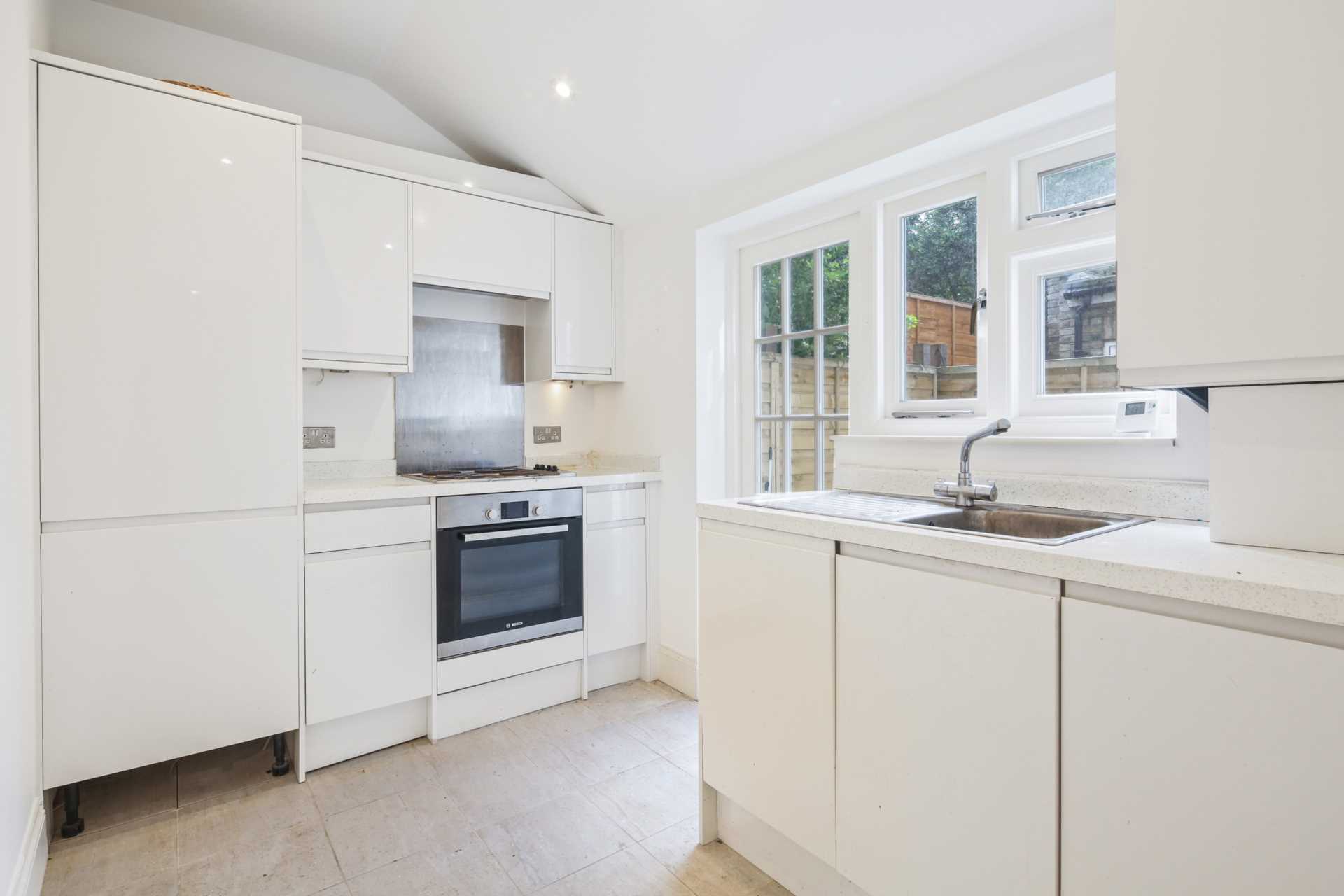 1 bedroom Flat to rent in London