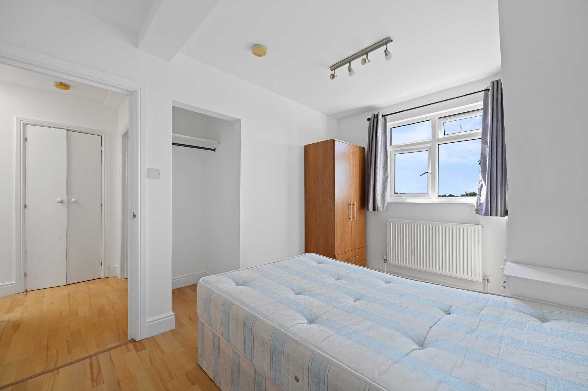 Additional Property Image 3 bedroom Flat to rent in London 4
