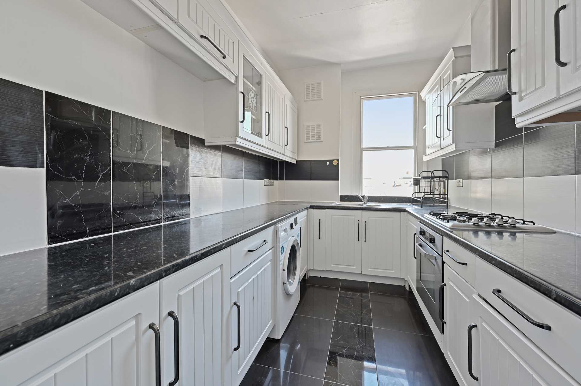 Additional Property Image 3 bedroom Flat to rent in London 6