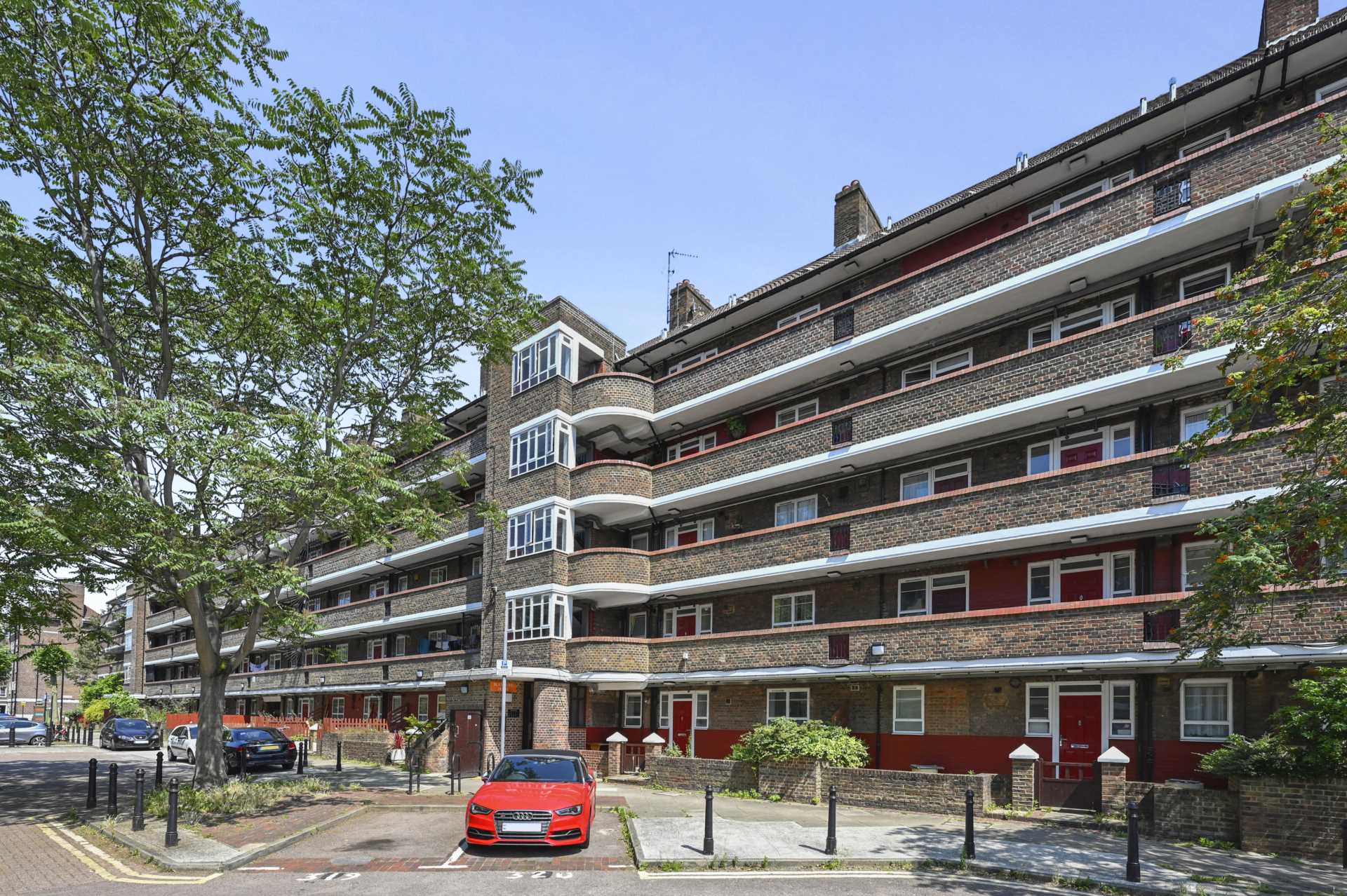 Additional Property Image 2 bedroom Flat to rent in London 8