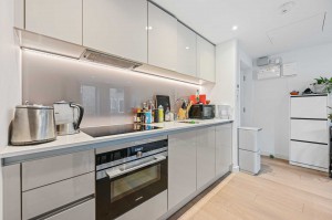 1 bedroom Apartment for sale in London