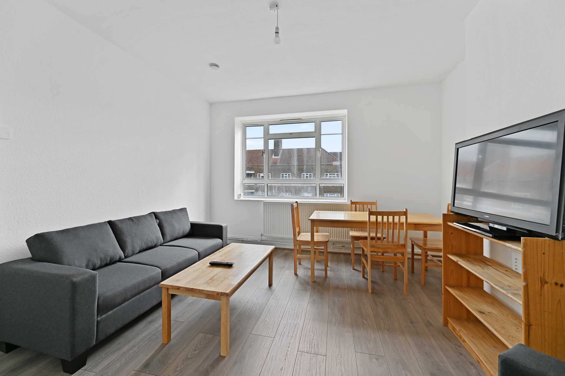 Additional Property Image 4 bedroom Flat to rent in London 8