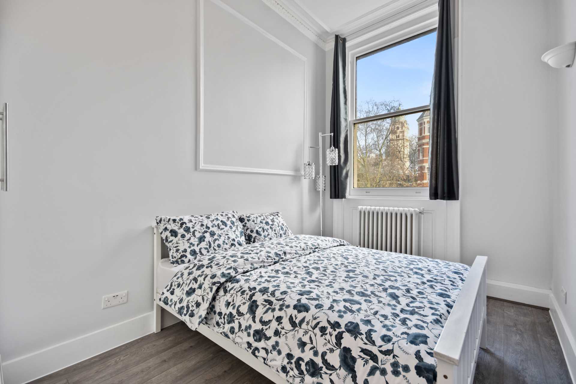 Additional Property Image 1 bedroom Flat for sale in London 2