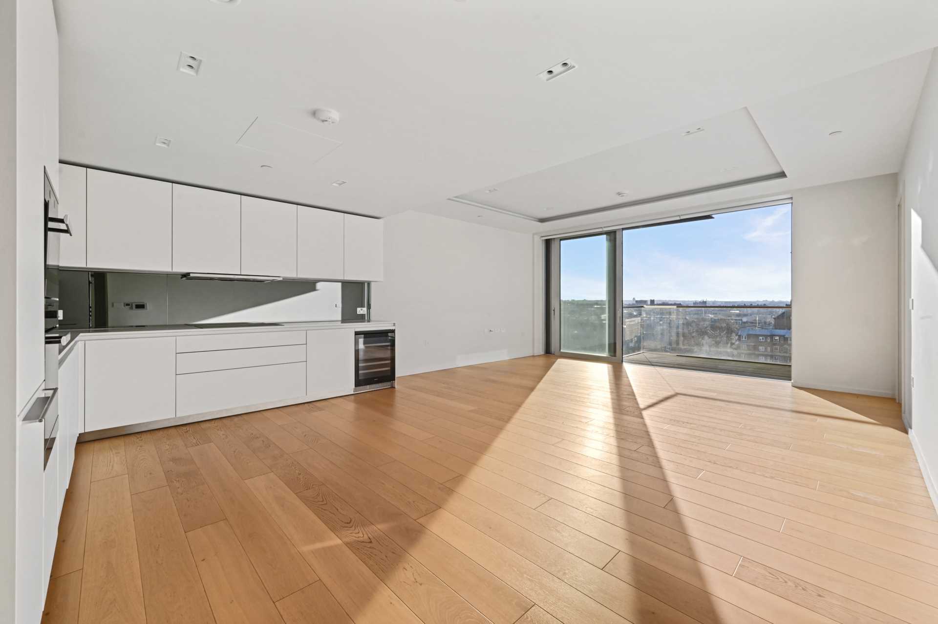 Additional Property Image 3 bedroom Apartment for sale in London 2