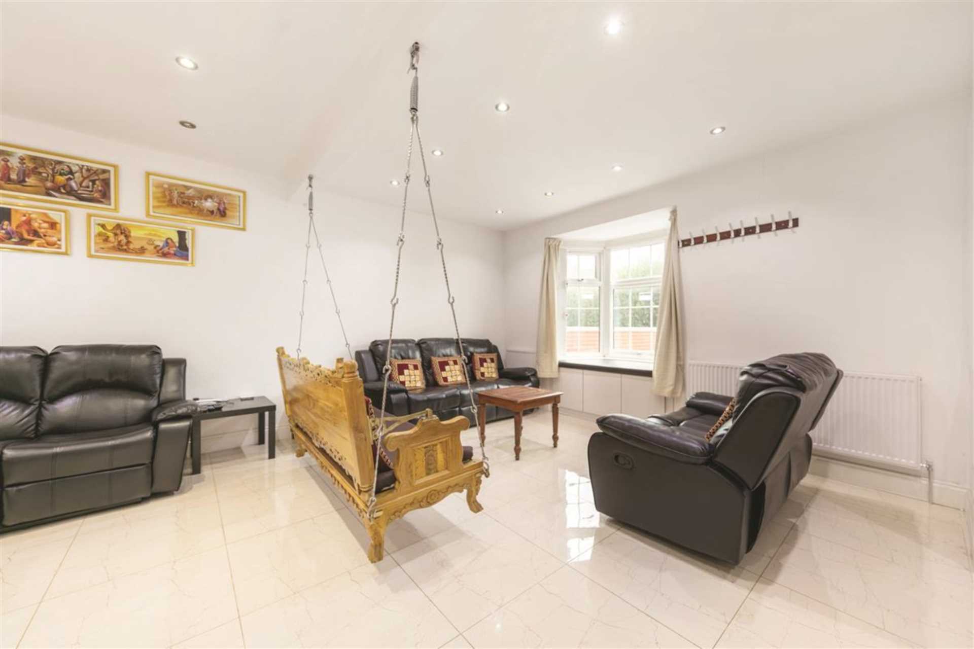 Additional Property Image 4 bedroom Terraced for sale in London 3