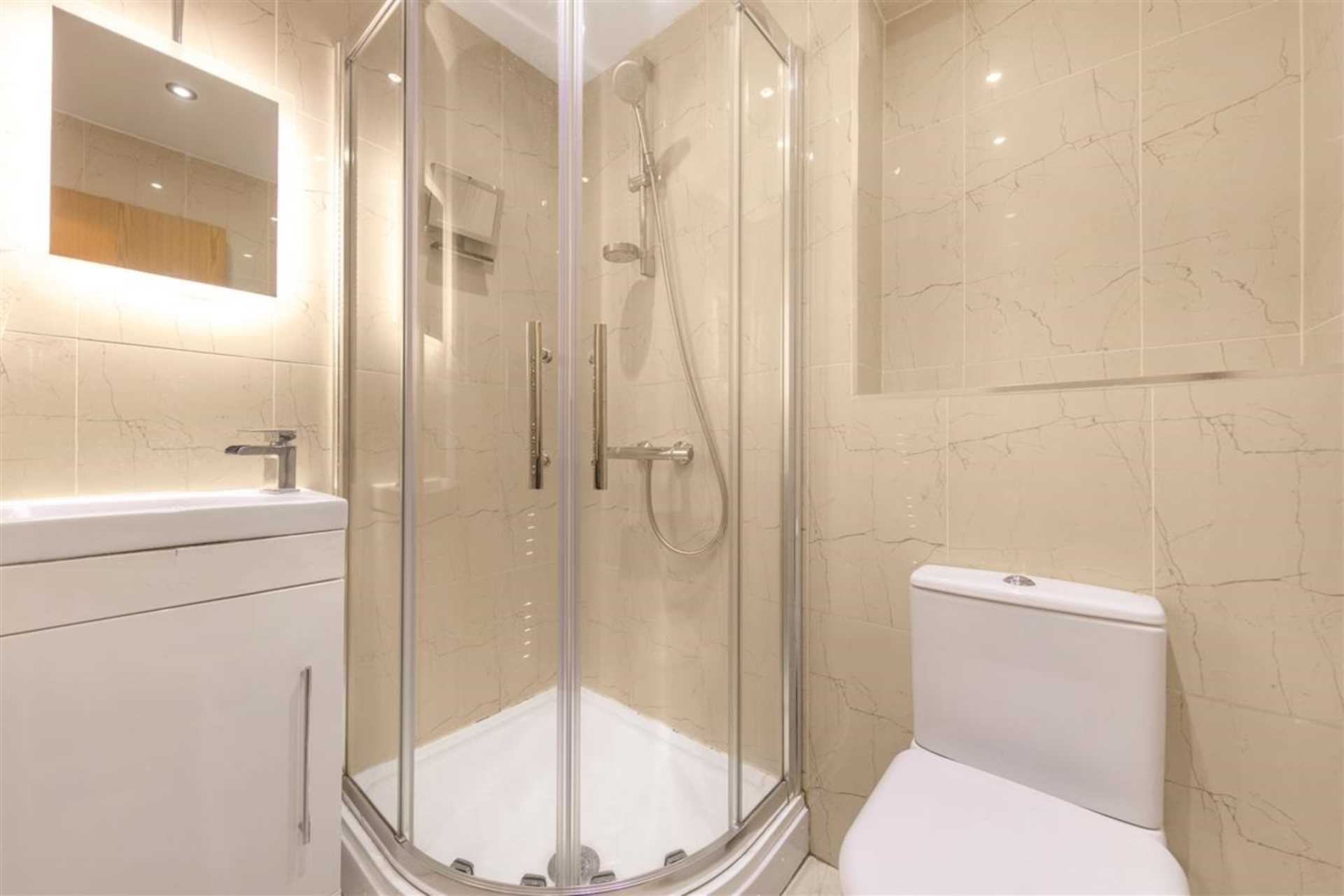 Additional Property Image 4 bedroom Terraced for sale in London 8