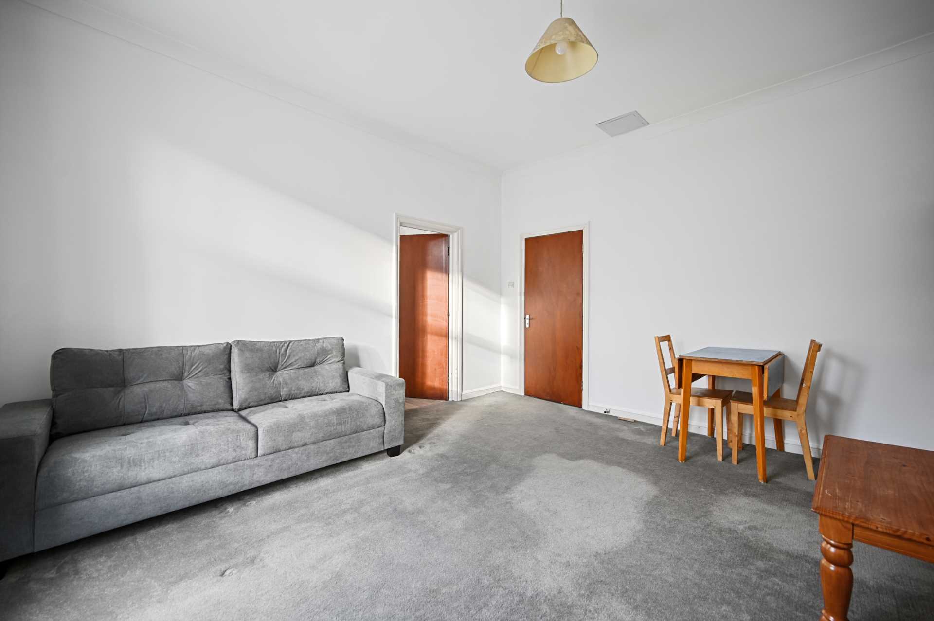 Additional Property Image 1 bedroom Flat for sale in London 5