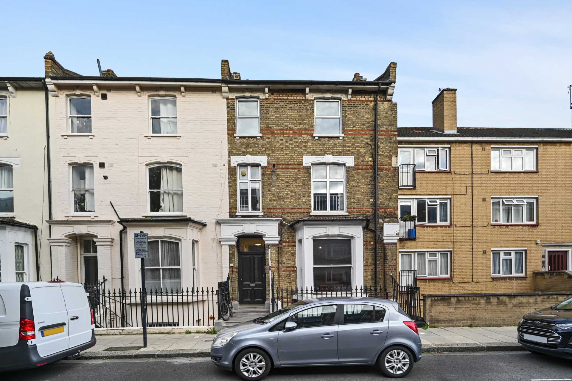 Additional Property Image 1 bedroom Flat for sale in London 12