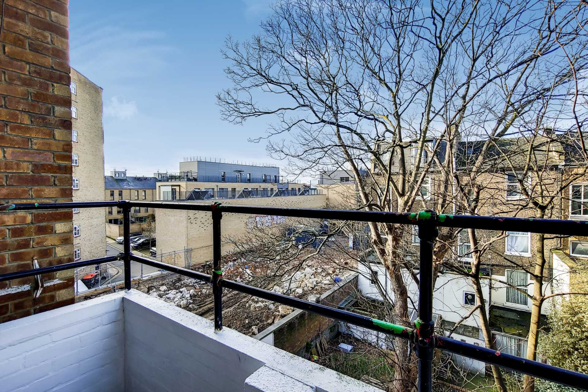 Additional Property Image 2 bedroom Flat for sale in London 5