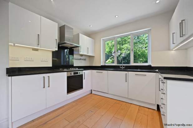 Additional Property Image 4 bedroom End of Terrace for sale in London 5