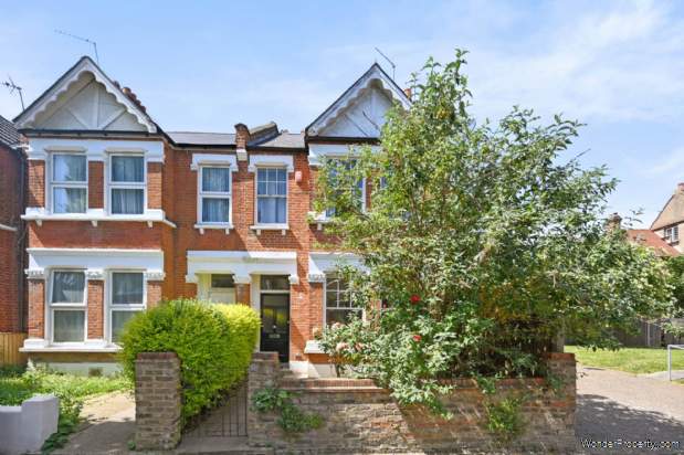 Additional Property Image 4 bedroom End of Terrace for sale in London 8