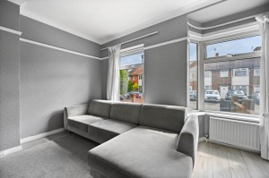 4 bedroom Terraced for sale in London
