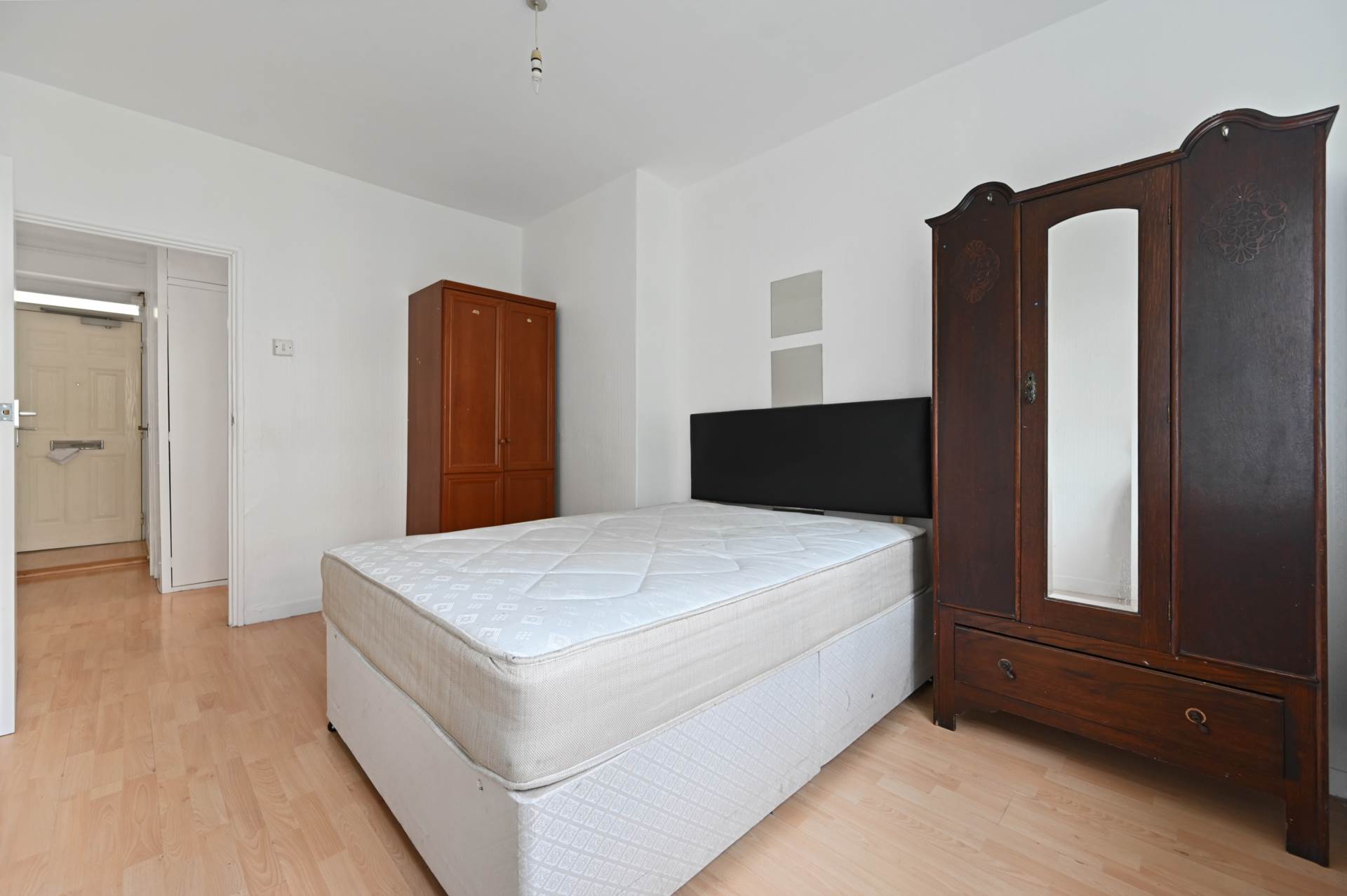 Additional Property Image 2 bedroom Flat to rent in London 9