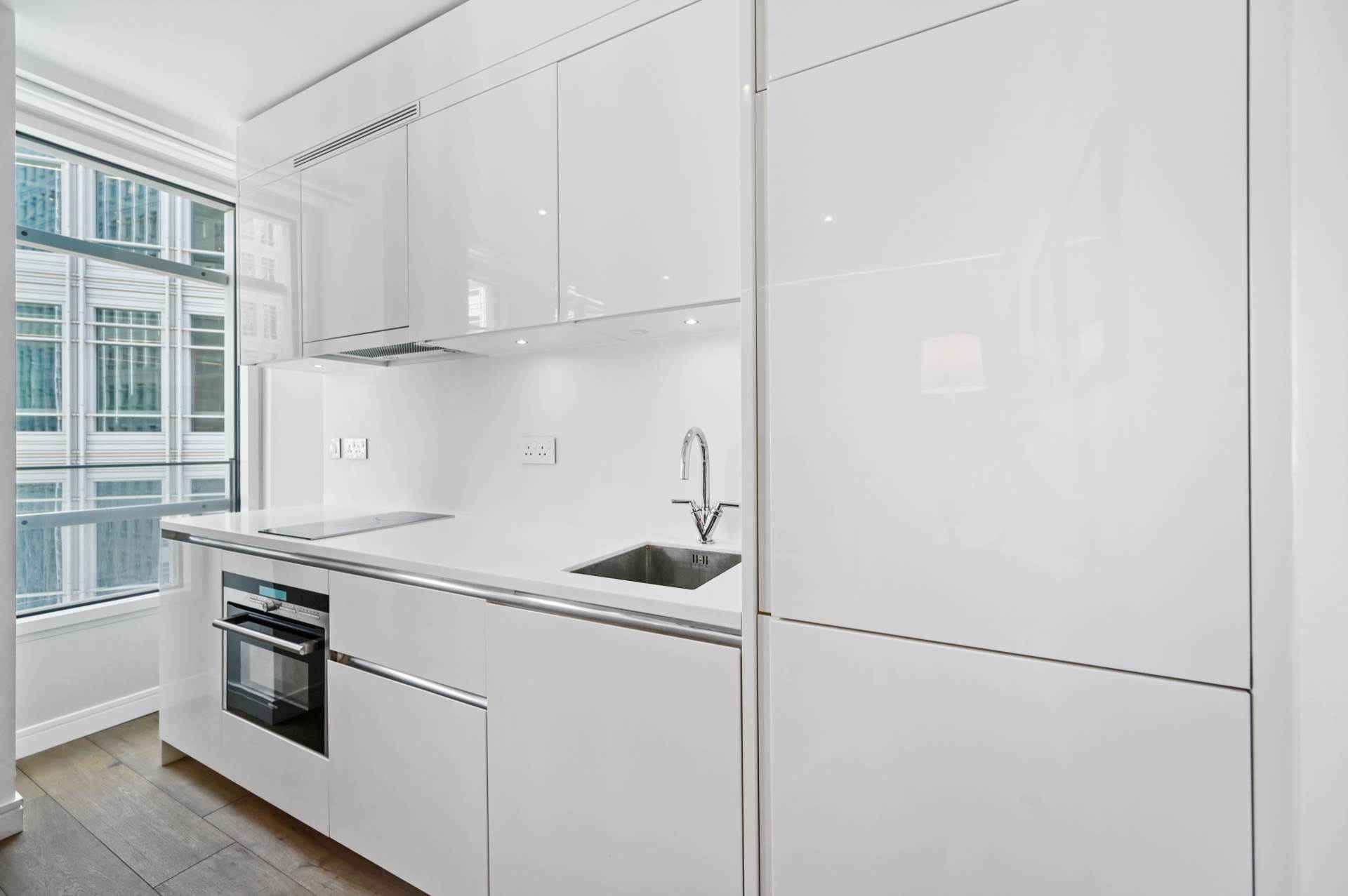Additional Property Image 1 bedroom Apartment for sale in London 2