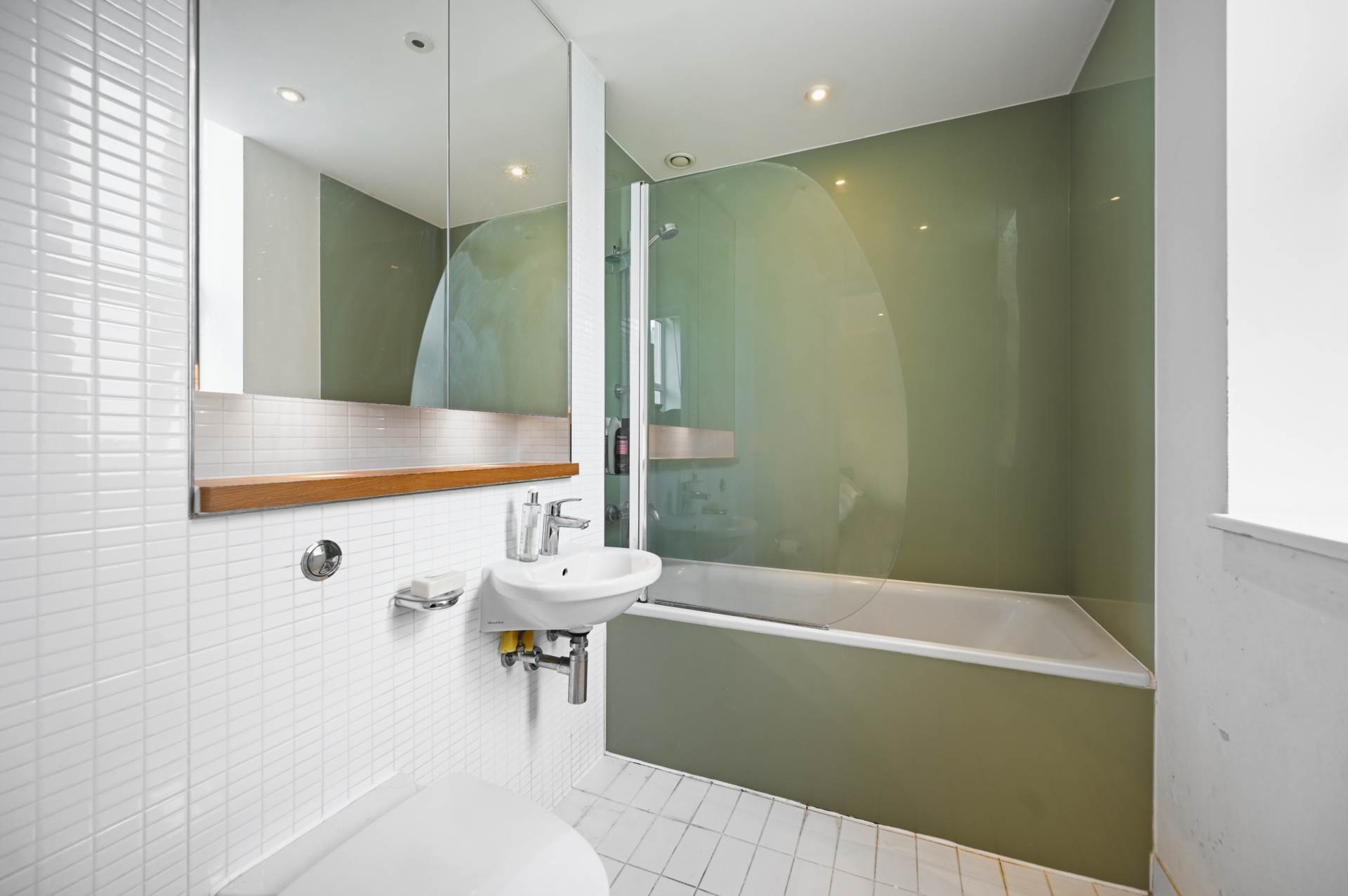Additional Property Image 2 bedroom Apartment for sale in London 10