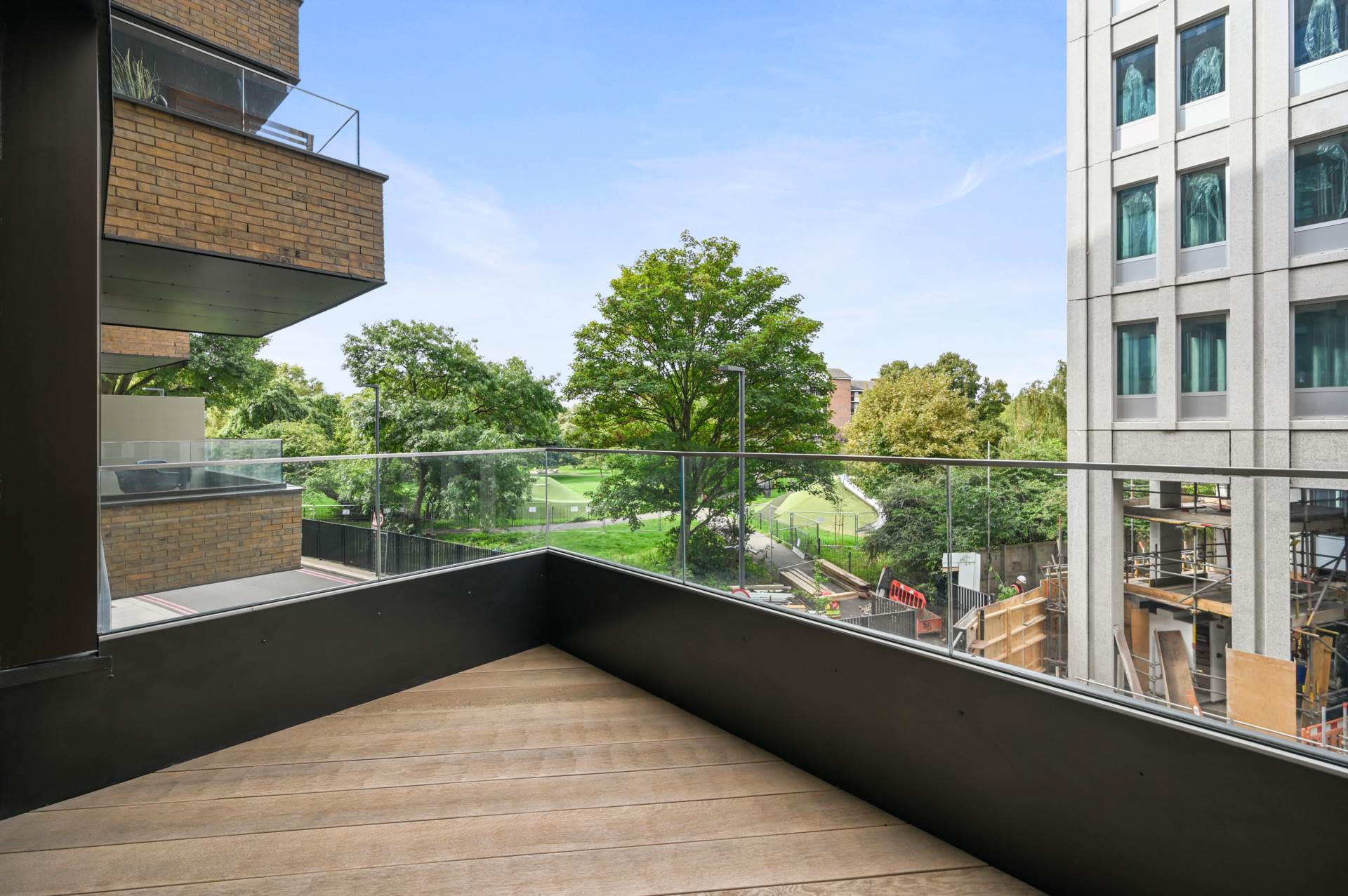 Additional Property Image 1 bedroom Apartment for sale in London 3