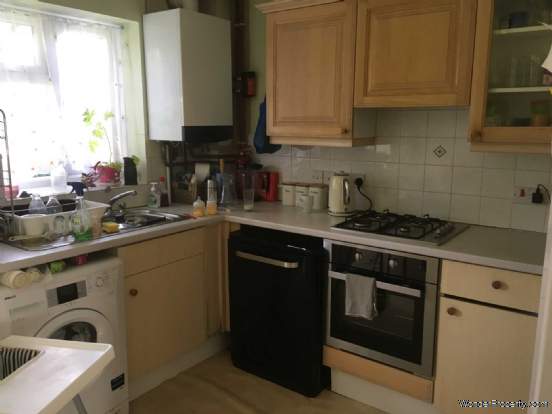 Additional Property Image 2 bedroom Terraced to rent in Barking 2